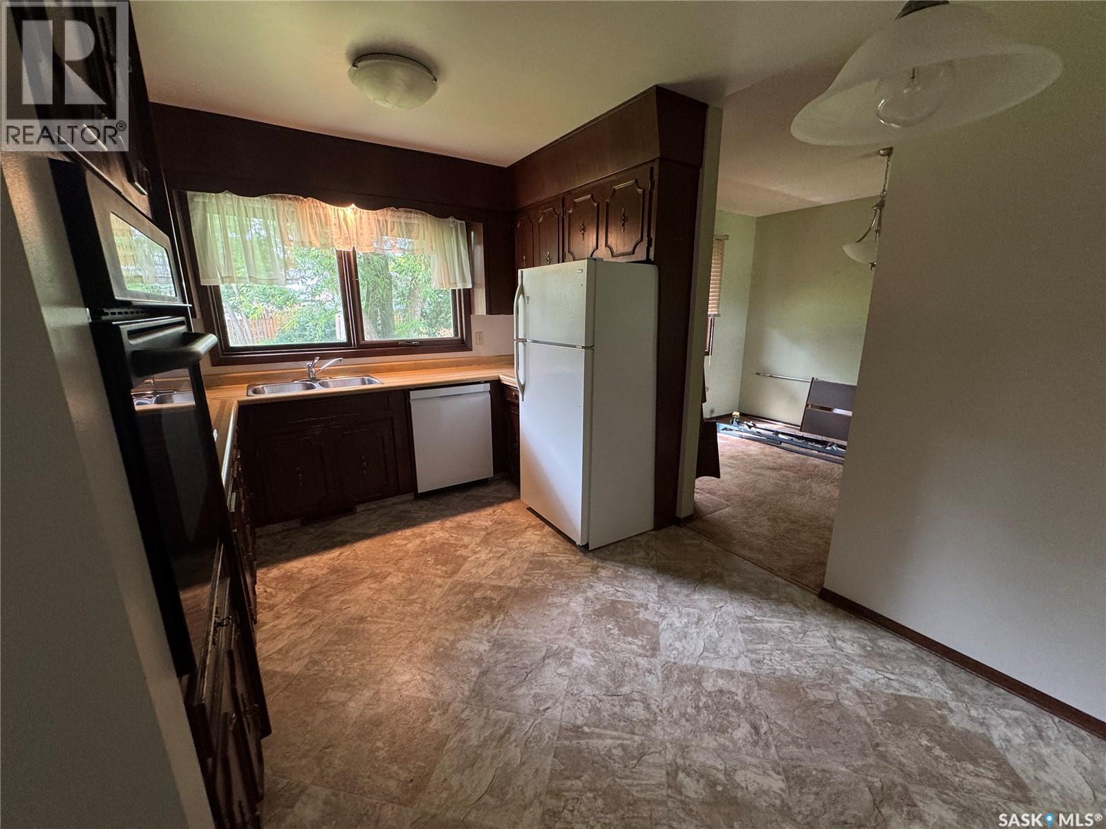 260 Battleford Trail, Swift Current, Saskatchewan  S9H 4J5 - Photo 7 - SK041045