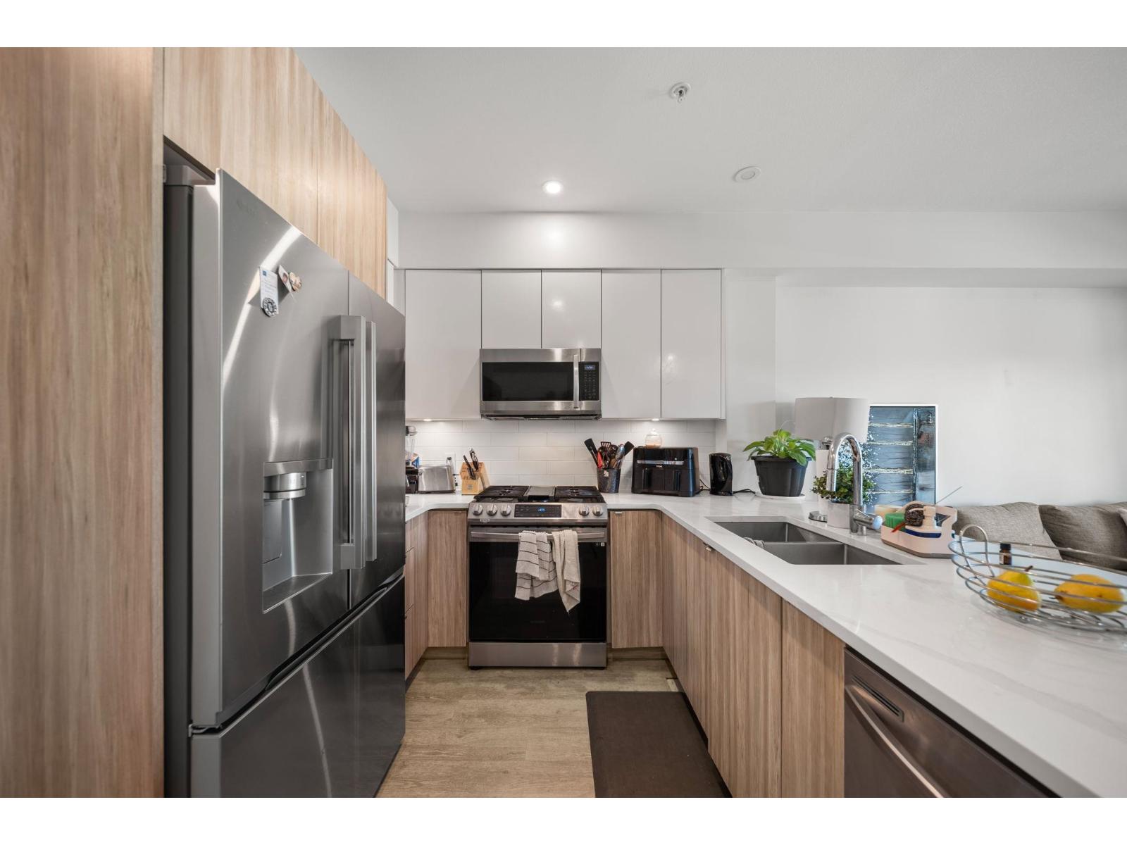 410 2649 James Street, Abbotsford, British Columbia  V2T 3L6 - Photo 4 - R3141144
