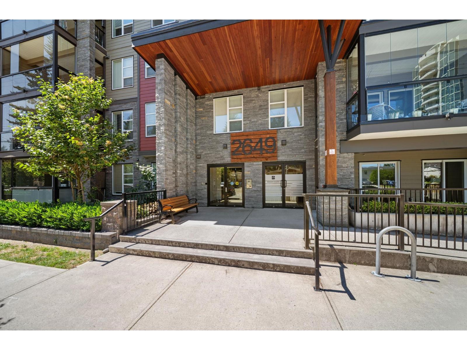 410 2649 James Street, Abbotsford, British Columbia  V2T 3L6 - Photo 2 - R3141144