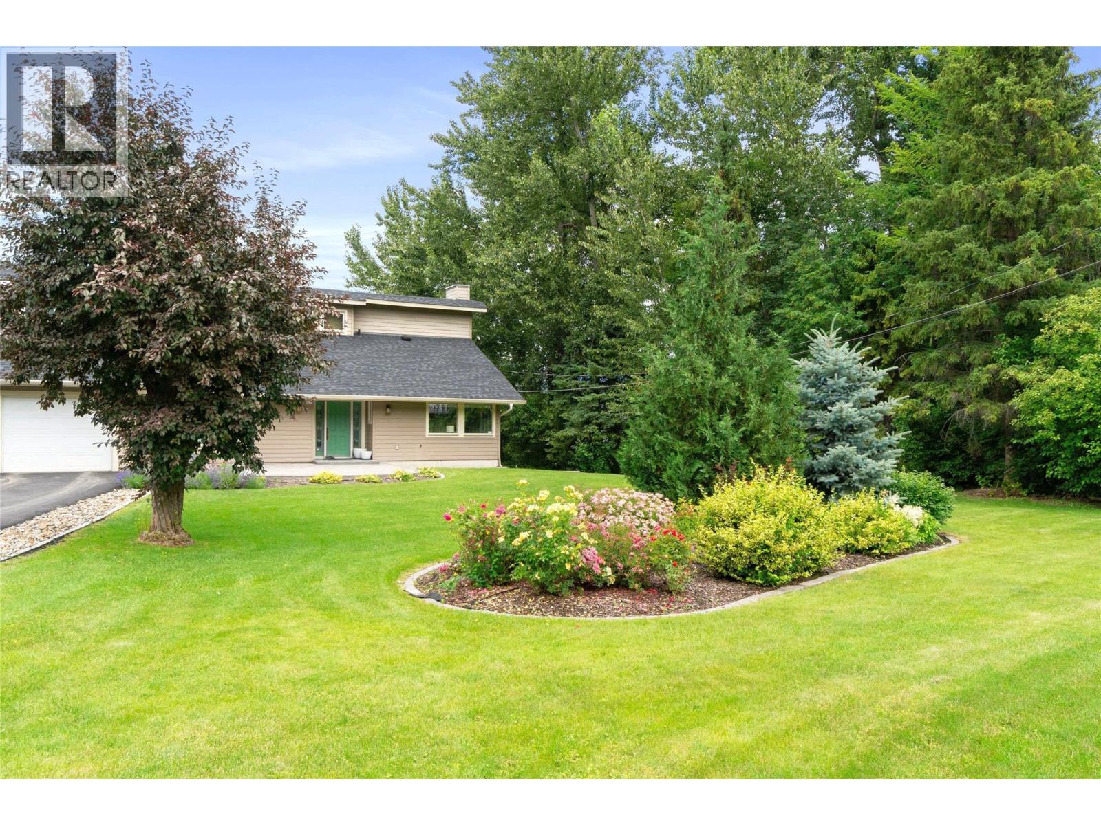 777 Coubeaux Place, Sorrento, British Columbia  V0E 2W1 - Photo 30 - 10393294