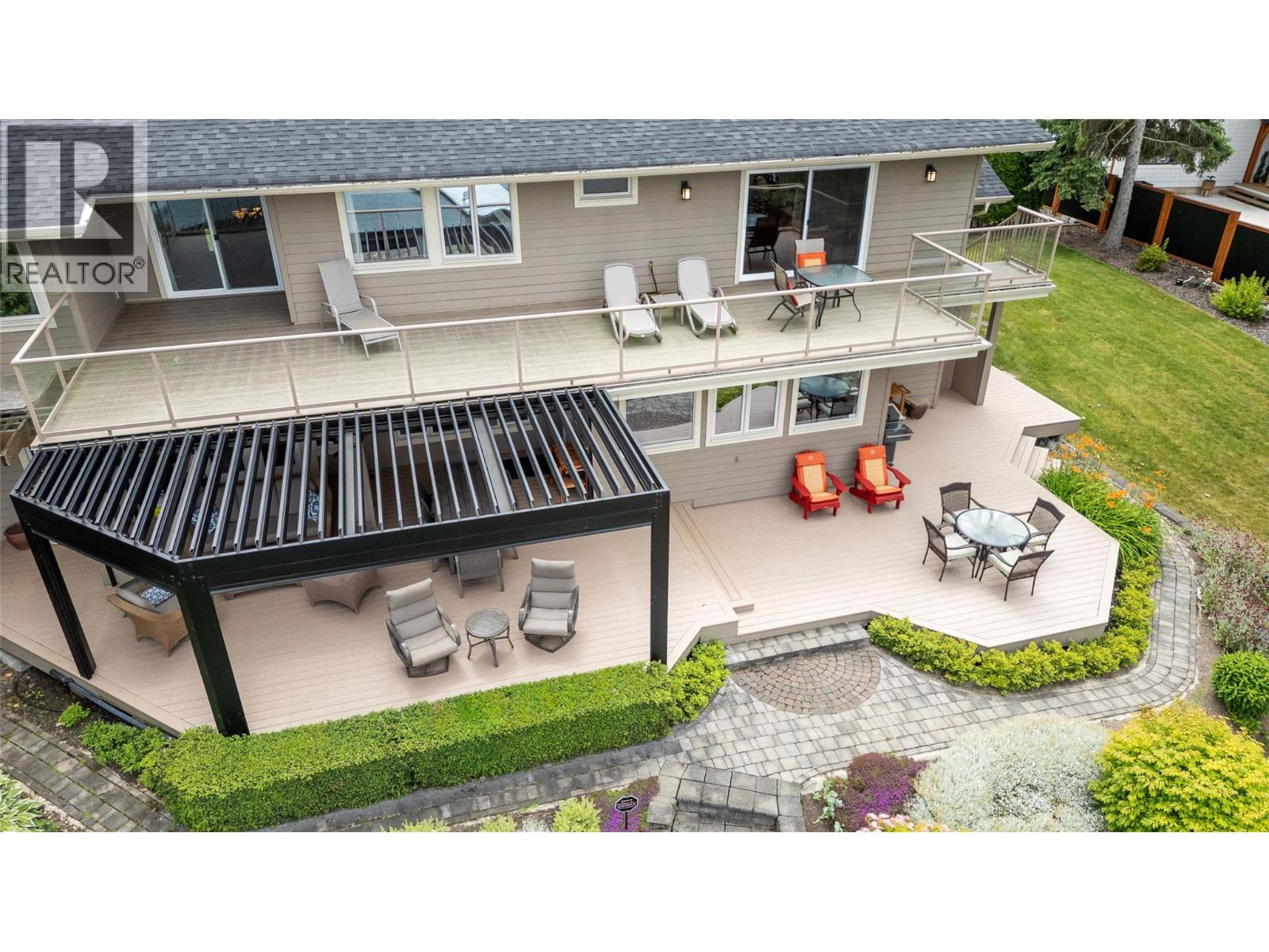 777 Coubeaux Place, Sorrento, British Columbia  V0E 2W1 - Photo 32 - 10393294