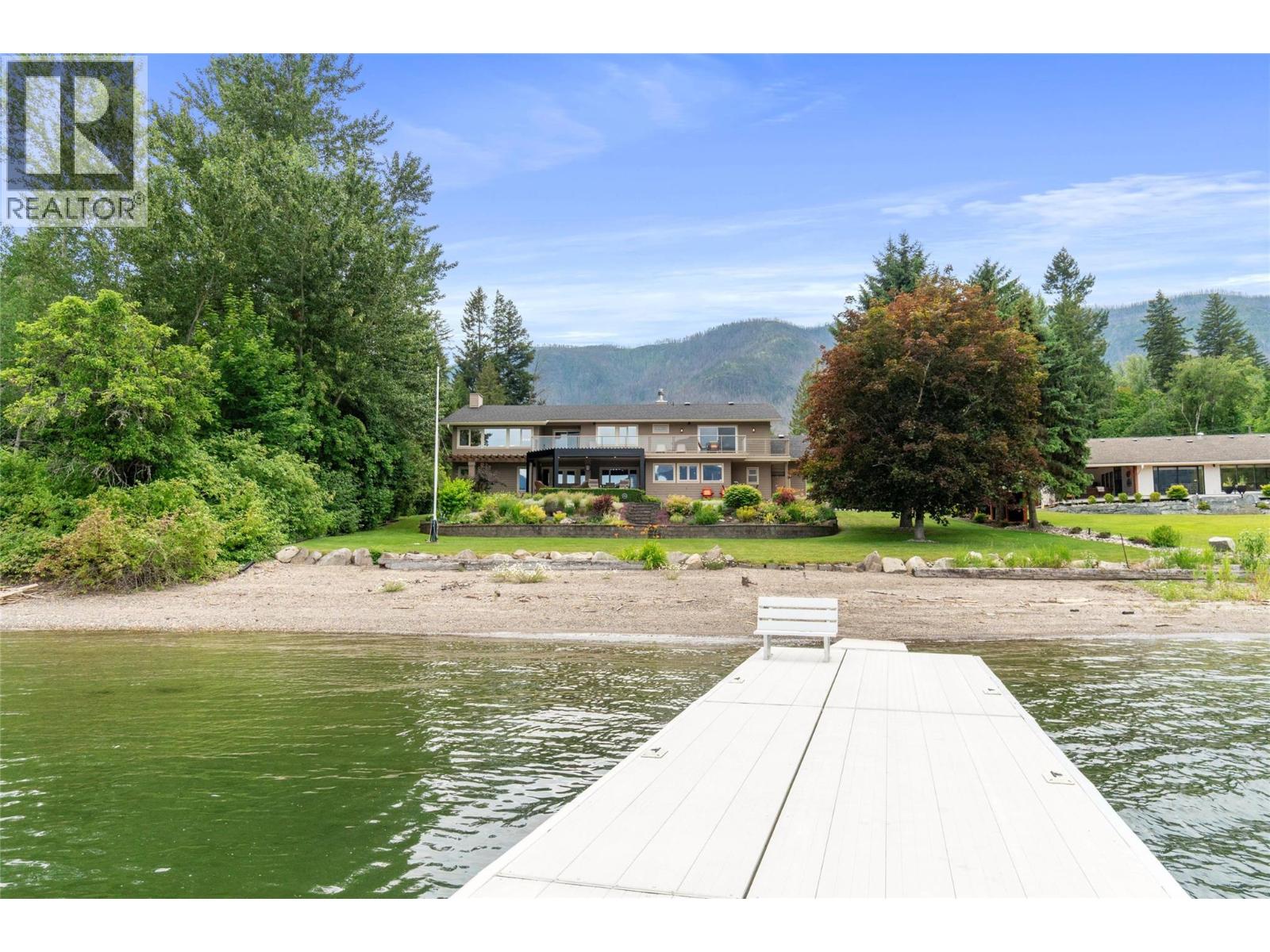 777 Coubeaux Place, Sorrento, British Columbia  V0E 2W1 - Photo 98 - 10393294