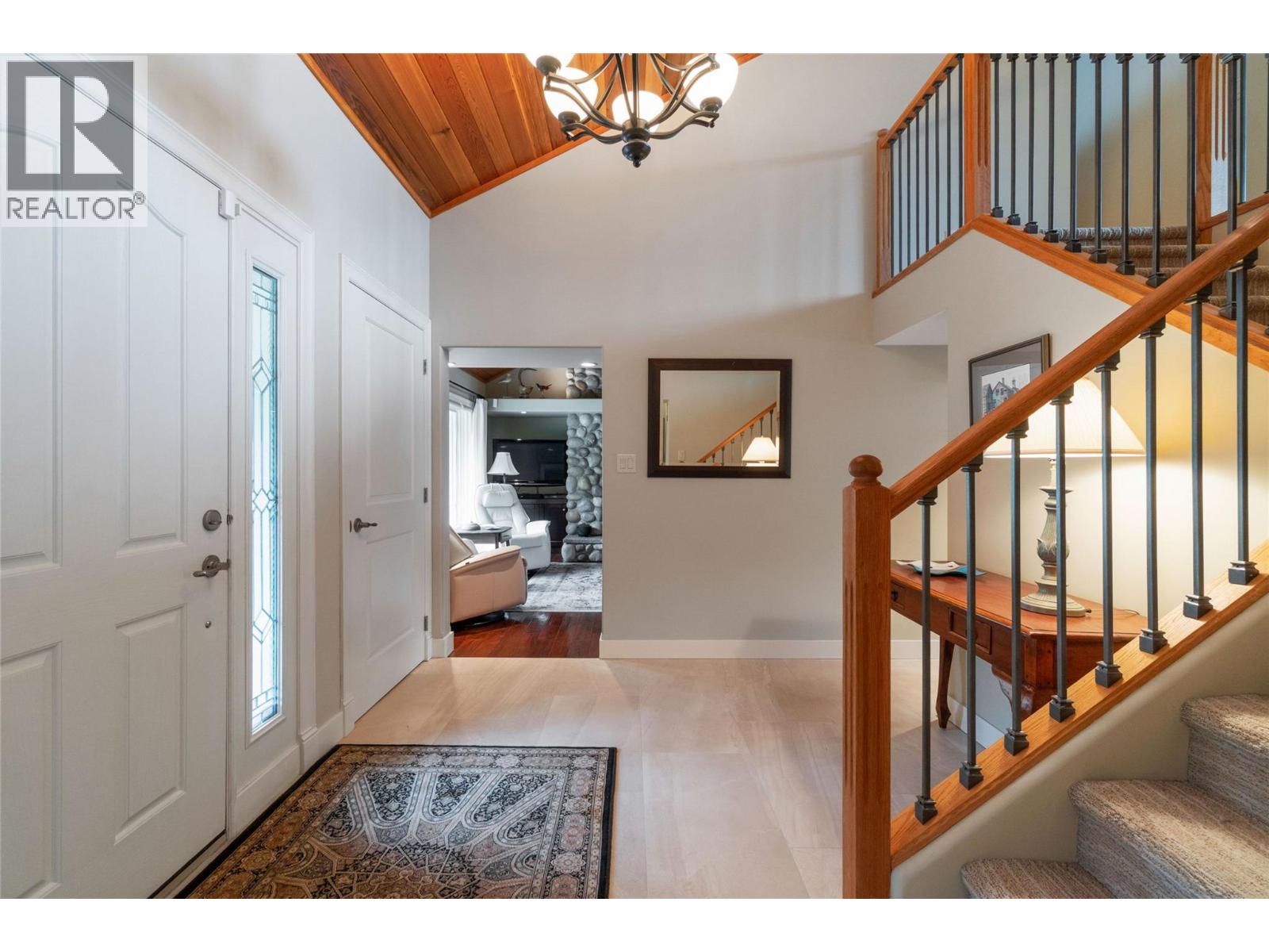777 Coubeaux Place, Sorrento, British Columbia  V0E 2W1 - Photo 66 - 10393294