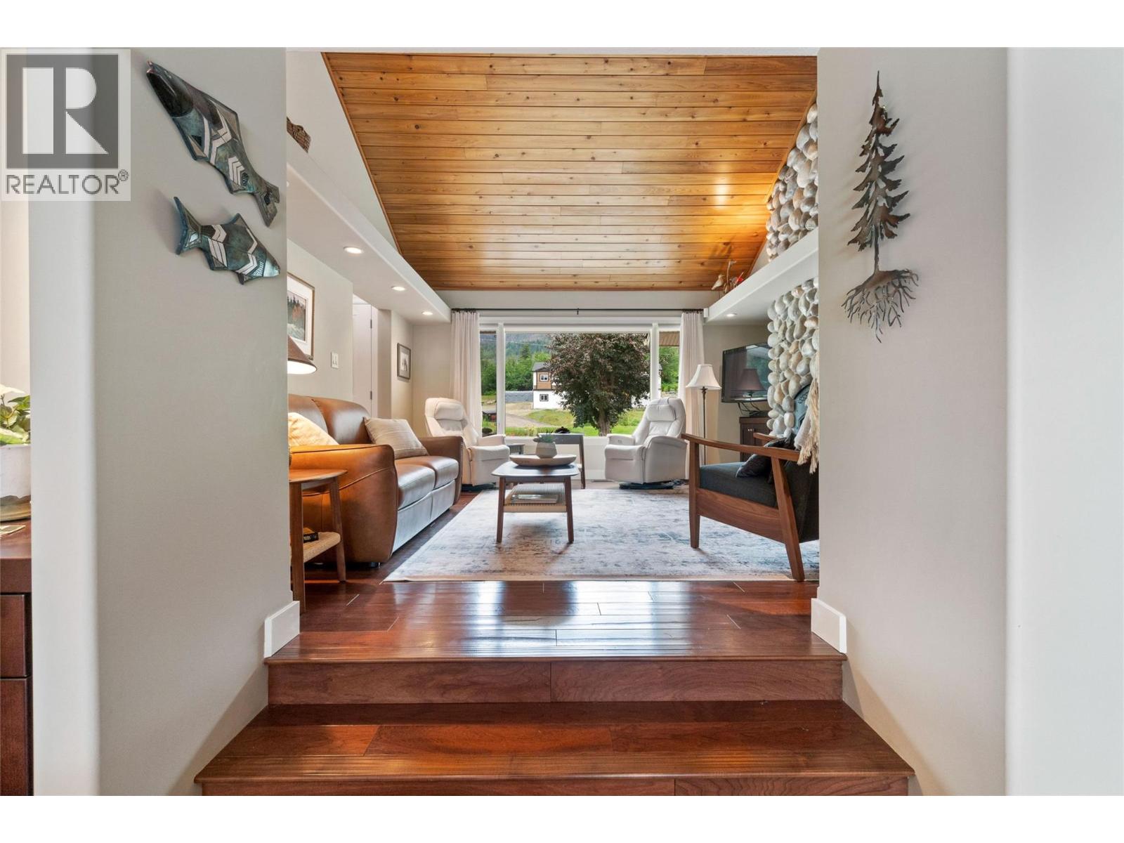 777 Coubeaux Place, Sorrento, British Columbia  V0E 2W1 - Photo 47 - 10393294
