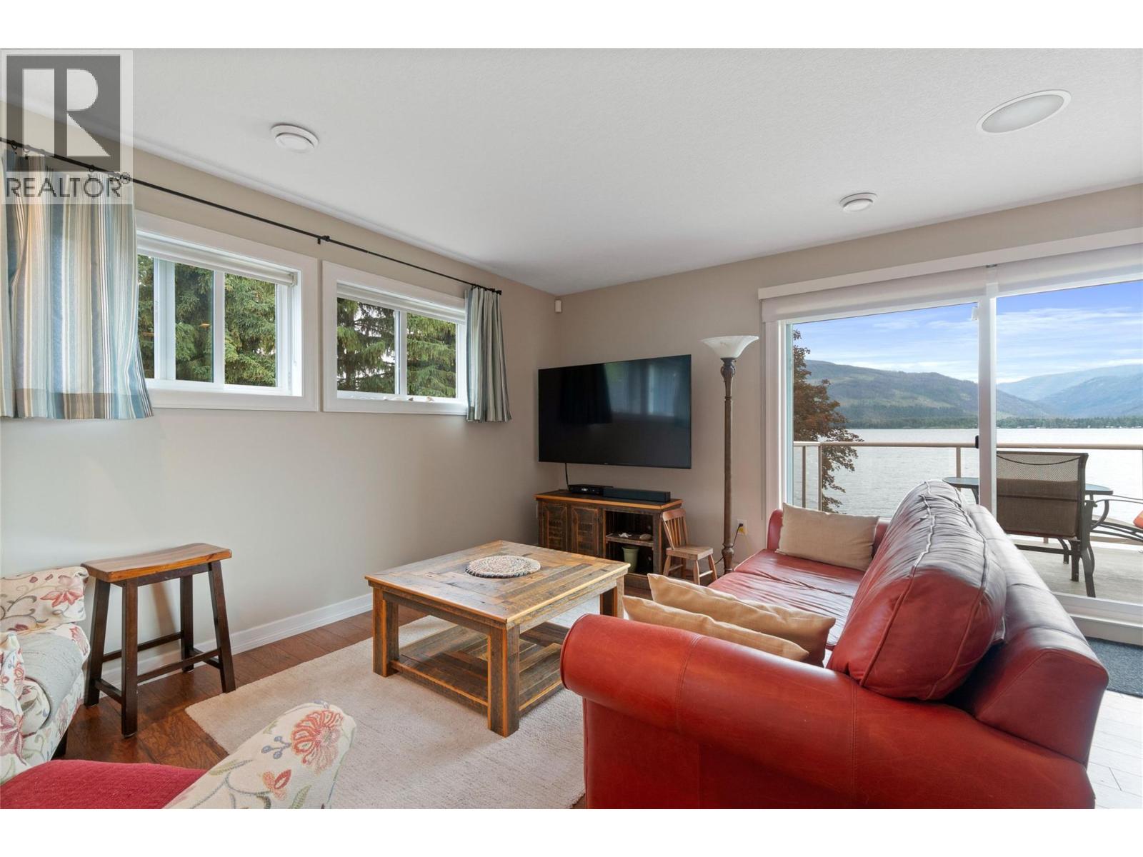 777 Coubeaux Place, Sorrento, British Columbia  V0E 2W1 - Photo 82 - 10393294