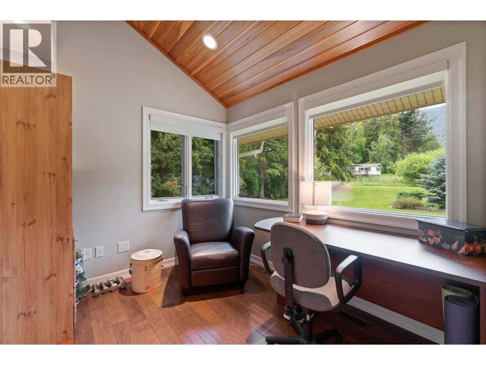 777 Coubeaux Place, Sorrento, British Columbia  V0E 2W1 - Photo 64 - 10393294