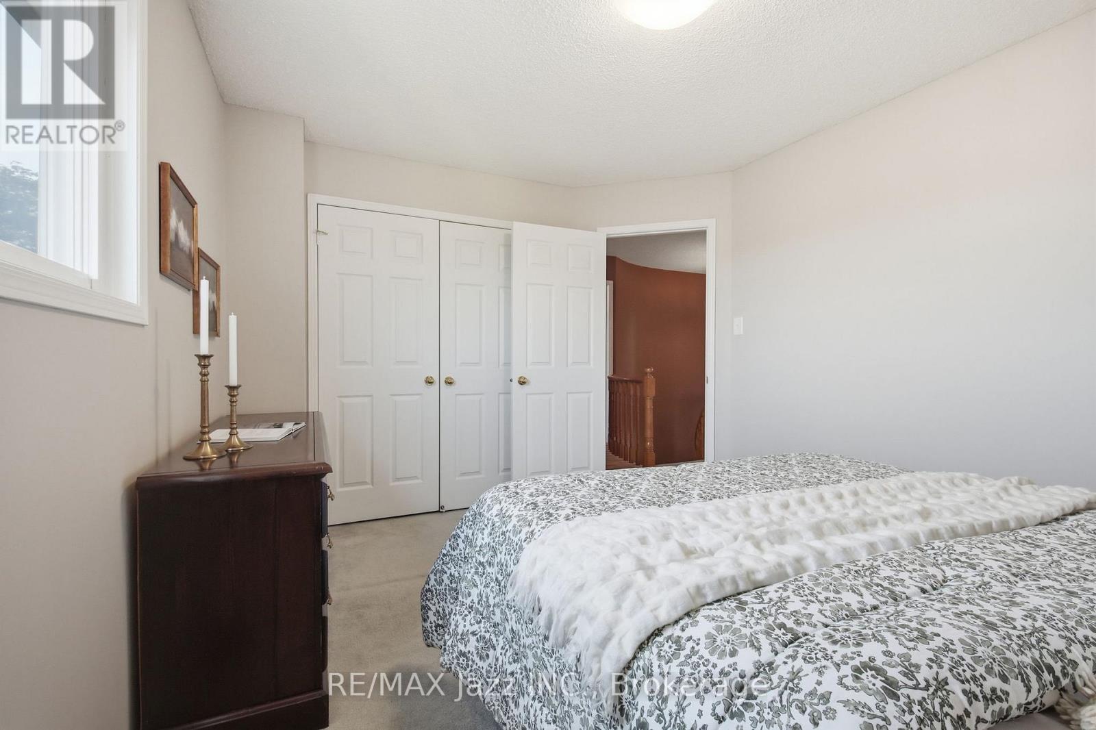 6 Aldcroft Crescent, Clarington, Ontario L1C 4P2 - Photo 26 - E13507022