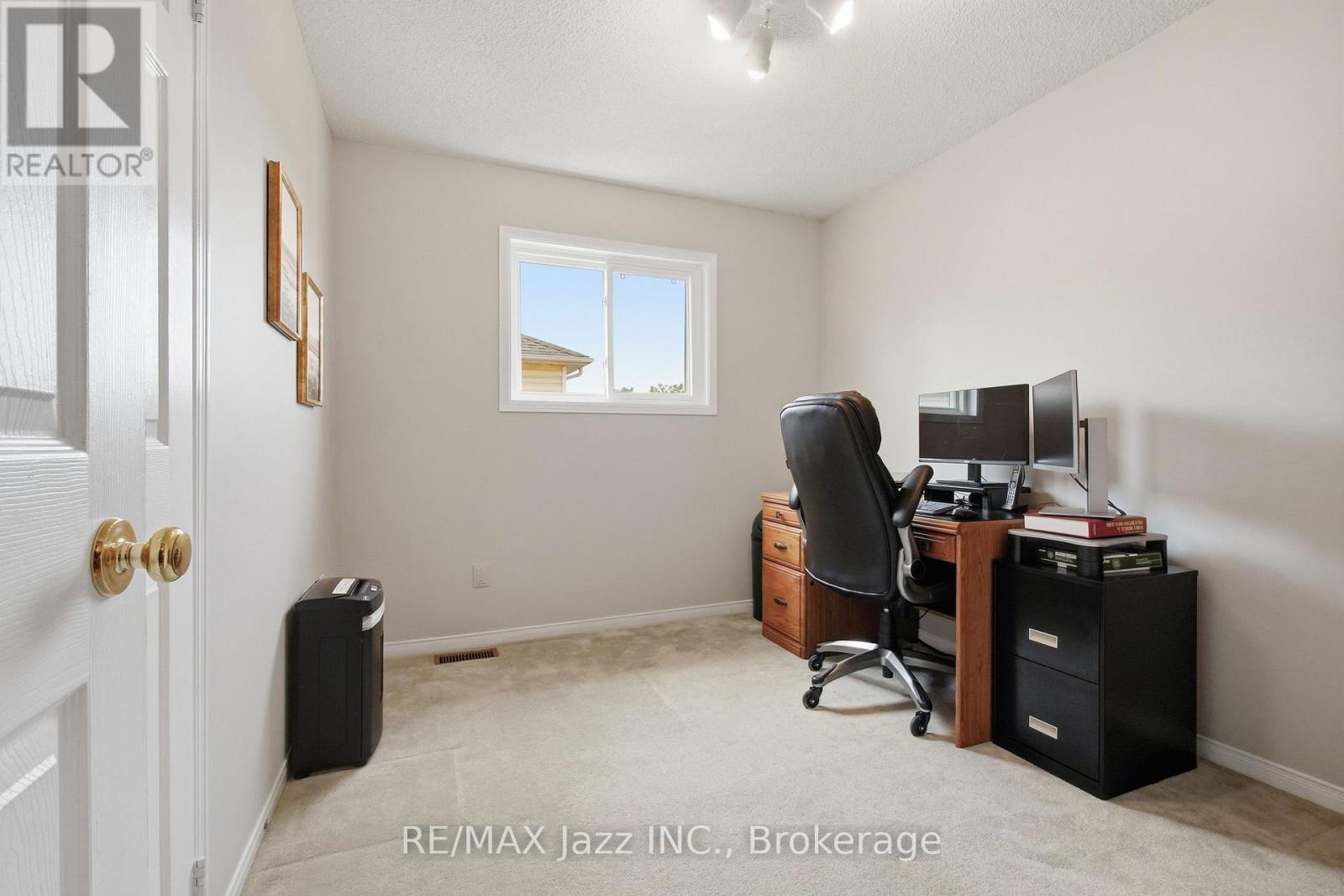 6 Aldcroft Crescent, Clarington, Ontario L1C 4P2 - Photo 27 - E13507022
