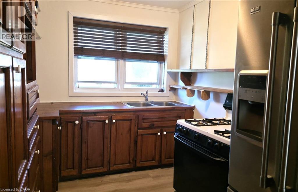529 Concession 5 Road W, Waterdown, Ontario  L8B 1K9 - Photo 11 - 40844274