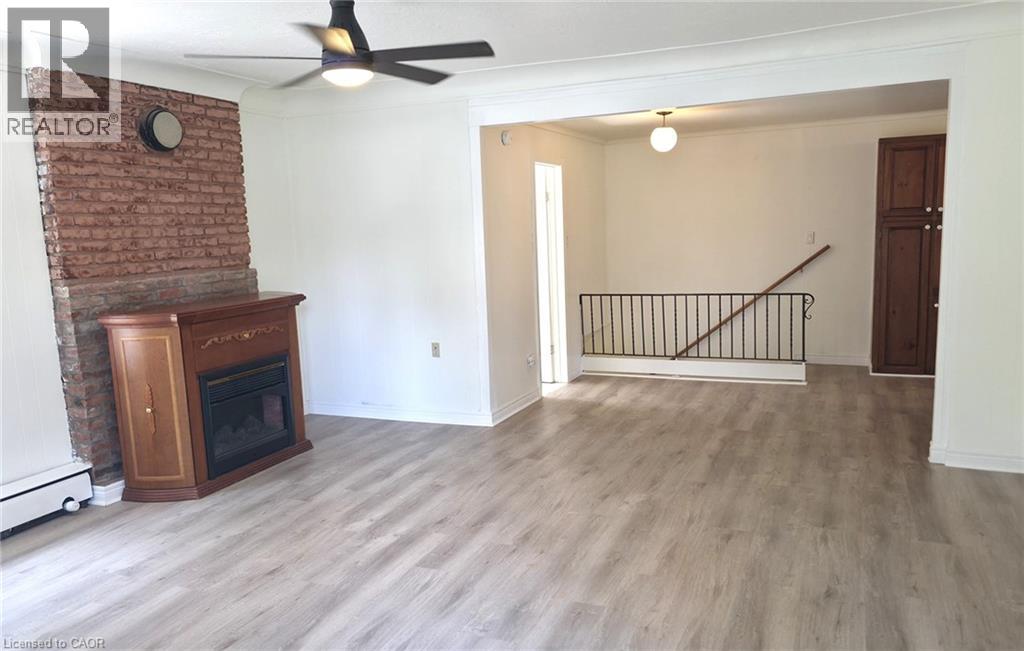 529 Concession 5 Road W, Waterdown, Ontario  L8B 1K9 - Photo 3 - 40844274