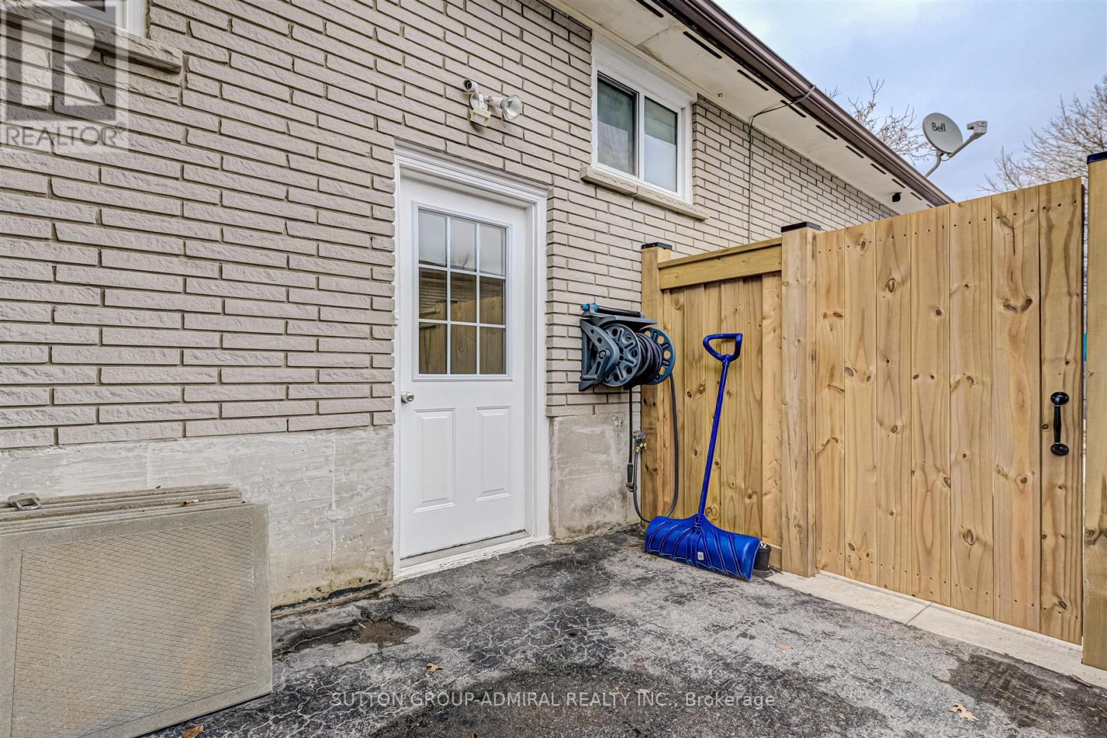 Bsmnt - 25 Strike Avenue, Clarington, Ontario  L1C 1K2 - Photo 2 - E13507784
