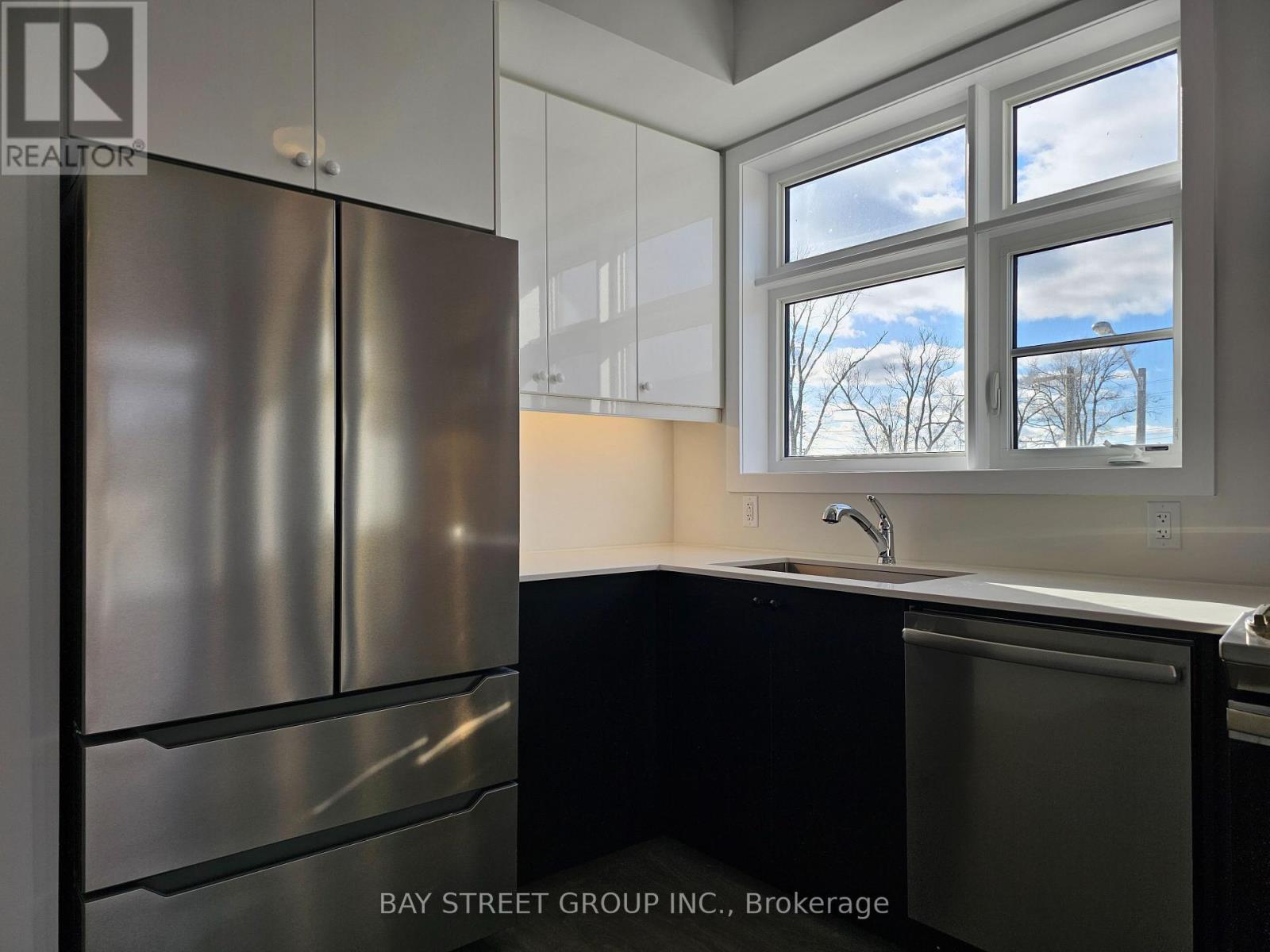 52 Aki Thomas Gardens, Toronto, Ontario  M1P 0G3 - Photo 18 - E13507812