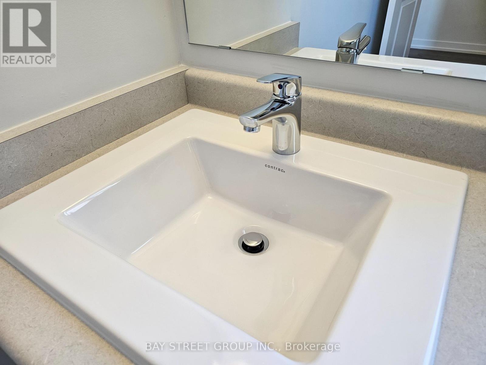 52 Aki Thomas Gardens, Toronto, Ontario  M1P 0G3 - Photo 34 - E13507812