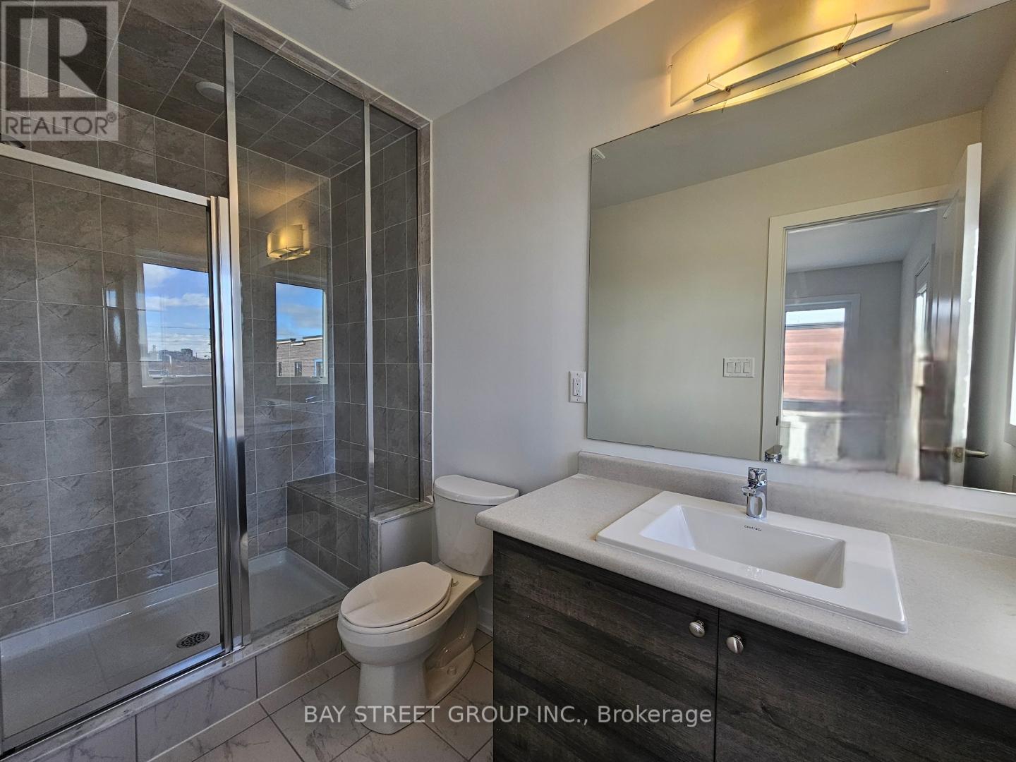 52 Aki Thomas Gardens, Toronto, Ontario  M1P 0G3 - Photo 39 - E13507812