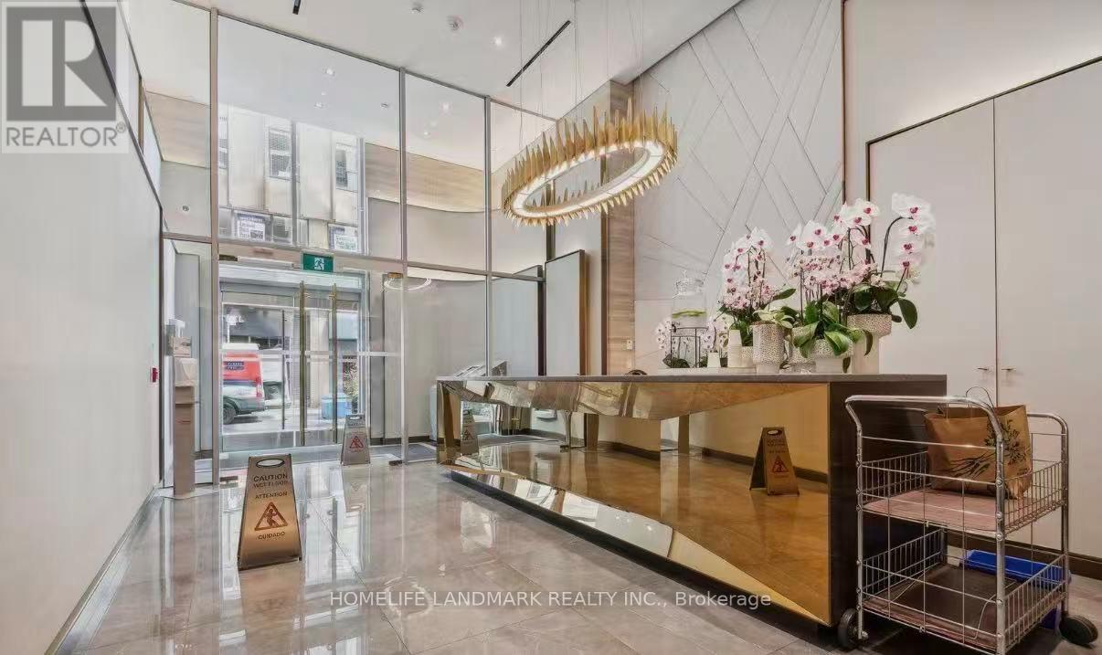 806 - 88 Cumberland St Street, Toronto, Ontario  M5R 0C8 - Photo 2 - C13507820