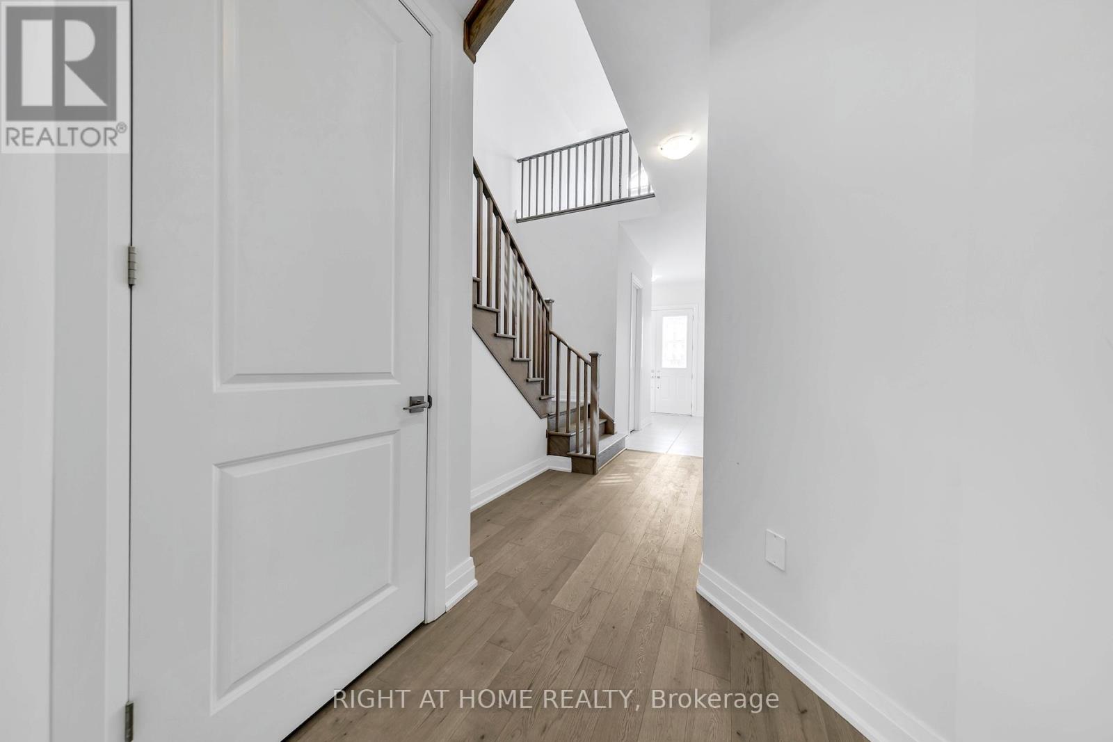 Upper - 3 Speciosa Street, Richmond Hill, Ontario  L4E 2Y5 - Photo 19 - N13507808