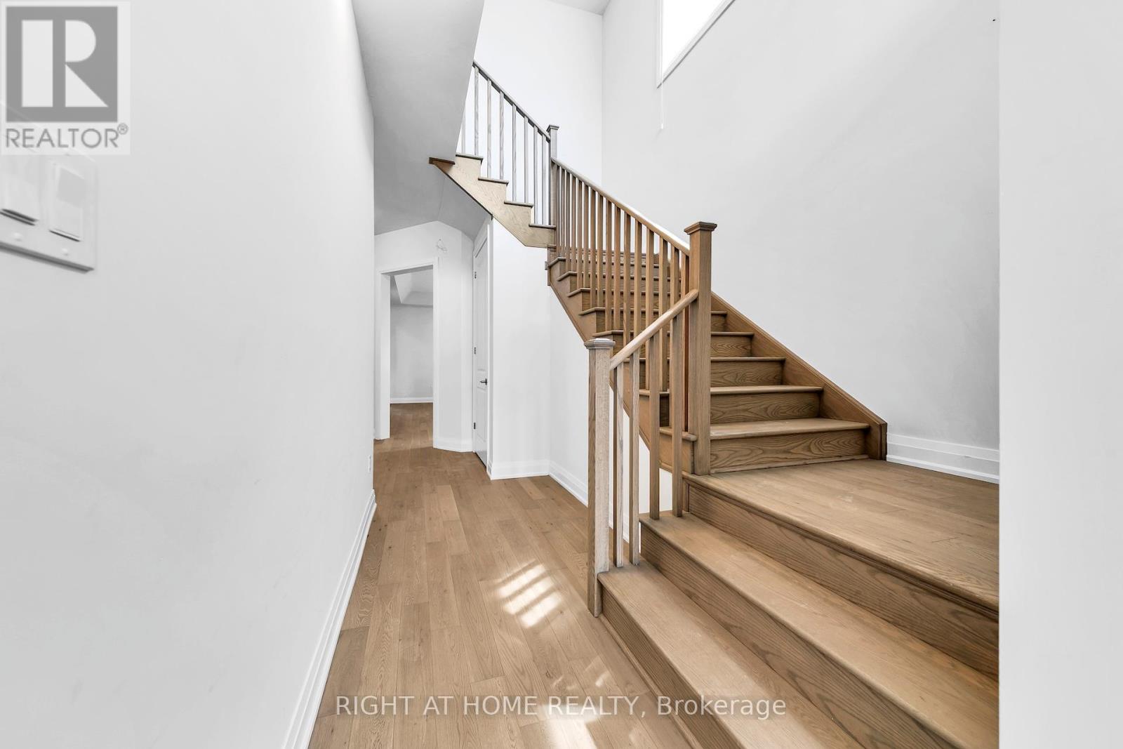 Upper - 3 Speciosa Street, Richmond Hill, Ontario  L4E 2Y5 - Photo 20 - N13507808