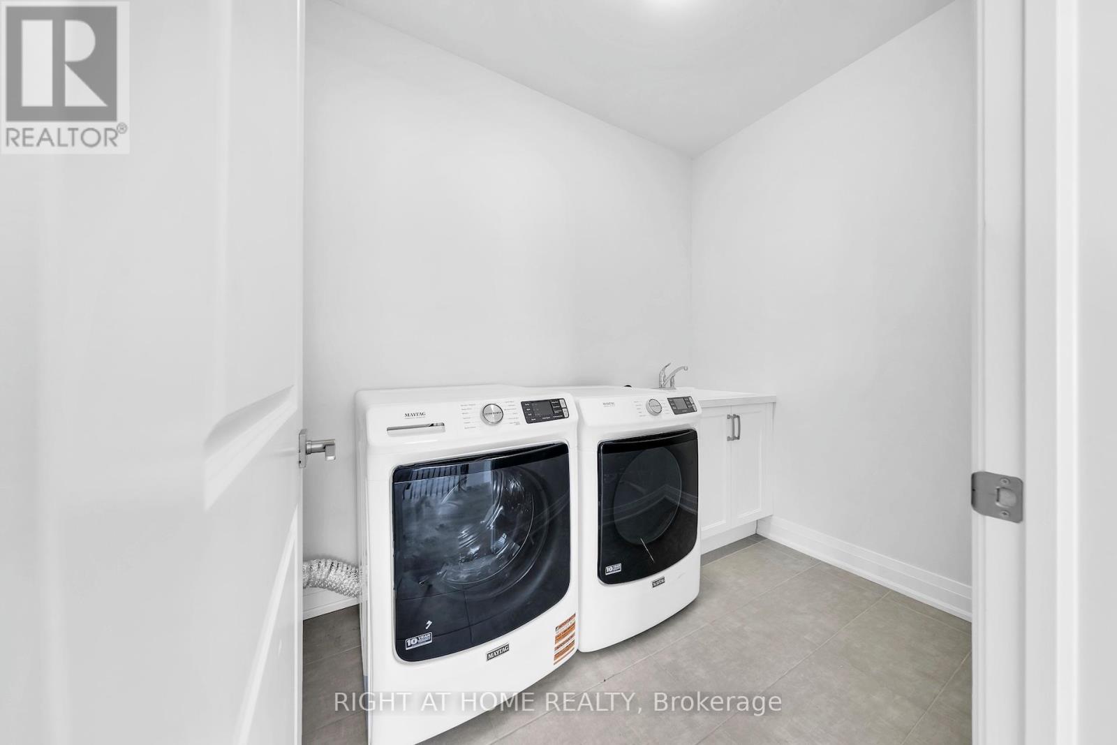 Upper - 3 Speciosa Street, Richmond Hill, Ontario  L4E 2Y5 - Photo 24 - N13507808