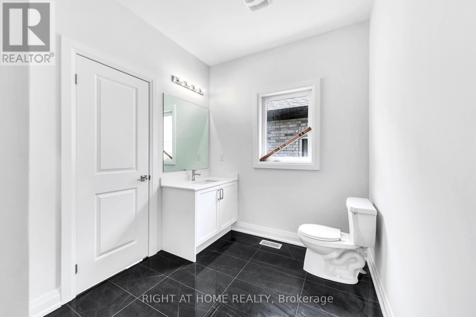 Upper - 3 Speciosa Street, Richmond Hill, Ontario  L4E 2Y5 - Photo 29 - N13507808