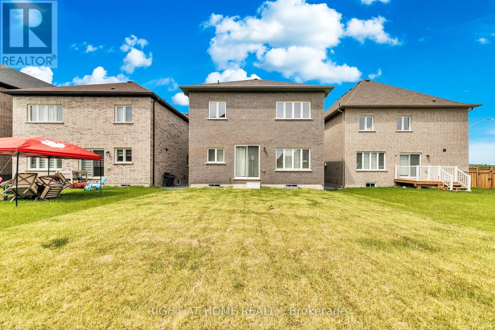 Upper - 3 Speciosa Street, Richmond Hill, Ontario  L4E 2Y5 - Photo 3 - N13507808