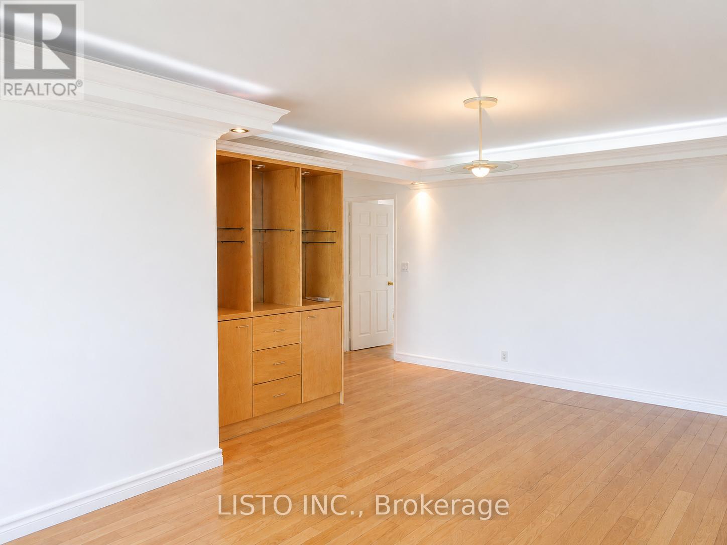 2009 - 8 Lee Centre Drive, Toronto, Ontario  M1H 3H8 - Photo 10 - E13507824