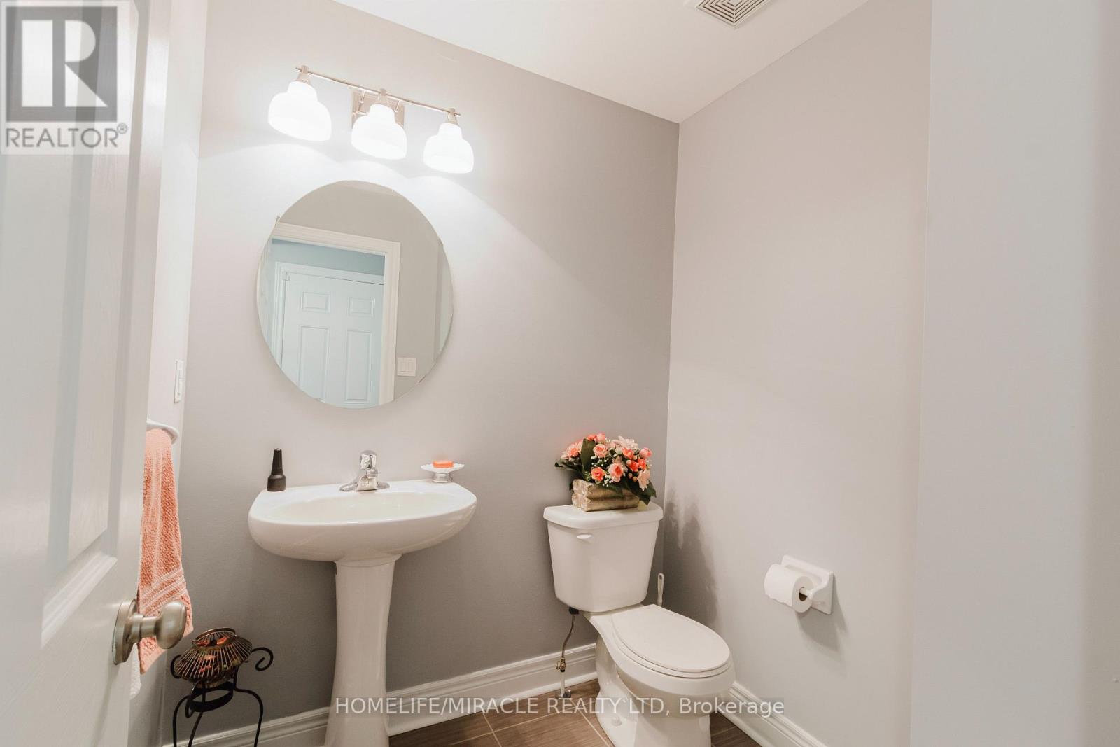 14 Adeline Court, Brampton, Ontario  L6Y 0W9 - Photo 18 - W13507782