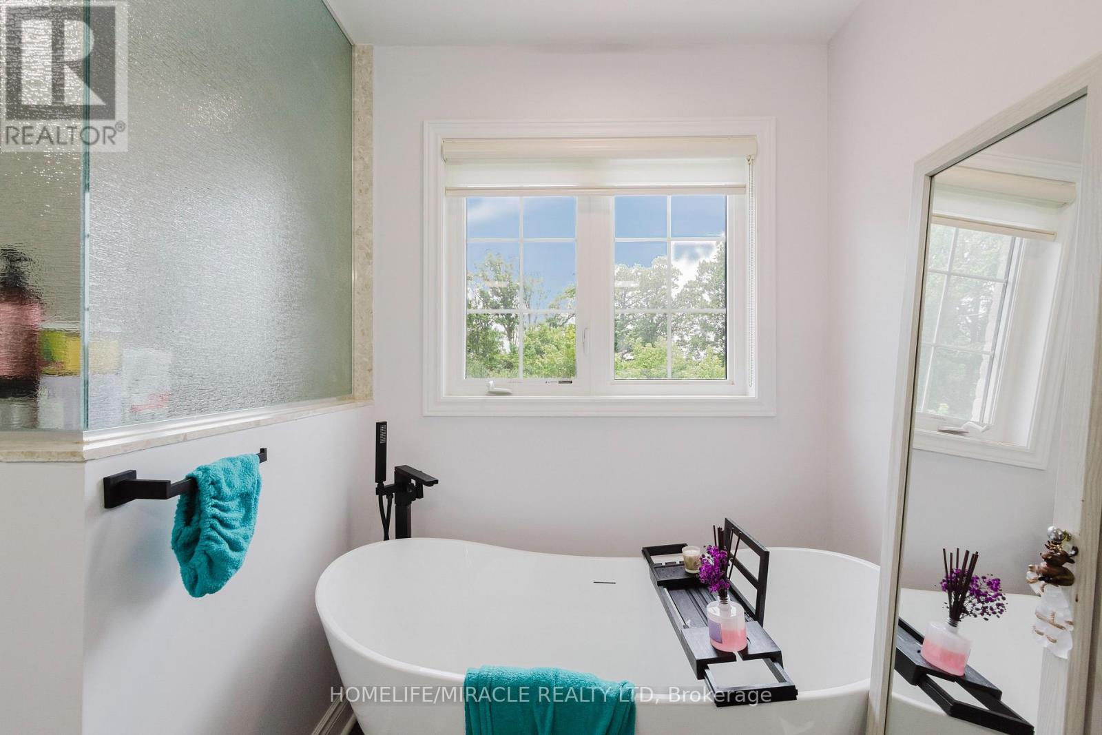 14 Adeline Court, Brampton, Ontario  L6Y 0W9 - Photo 28 - W13507782