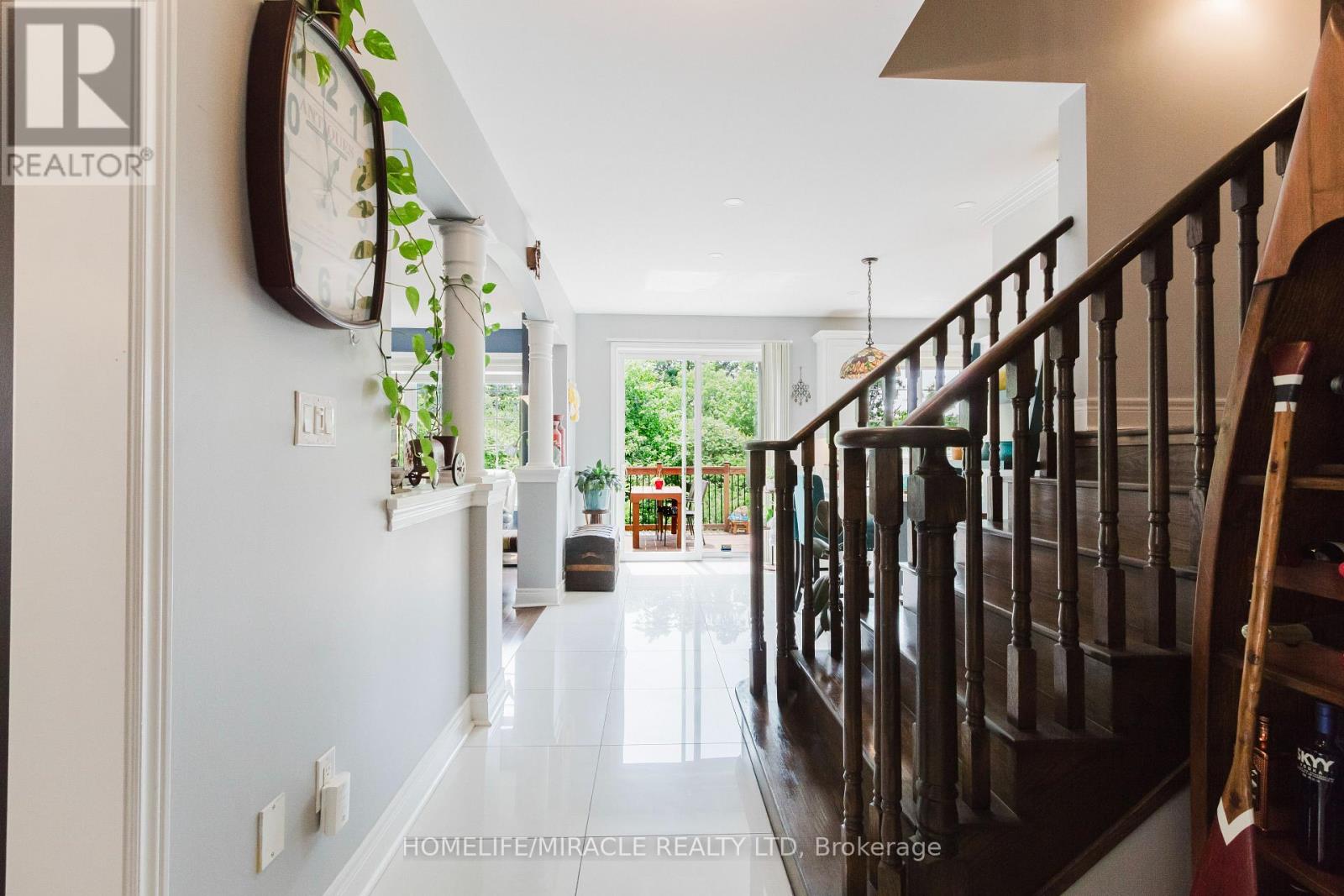 14 Adeline Court, Brampton, Ontario  L6Y 0W9 - Photo 8 - W13507782