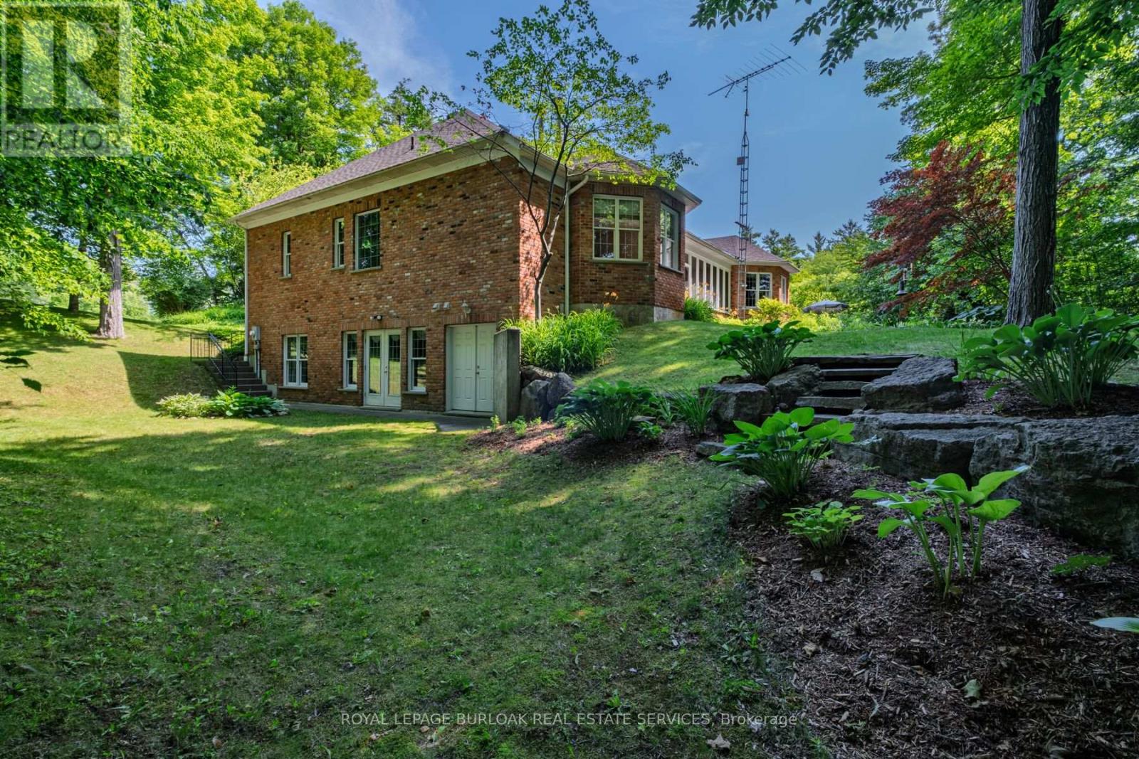 6711 Wellington Road 34, Puslinch, Ontario  N0B 2J0 - Photo 39 - X13507802