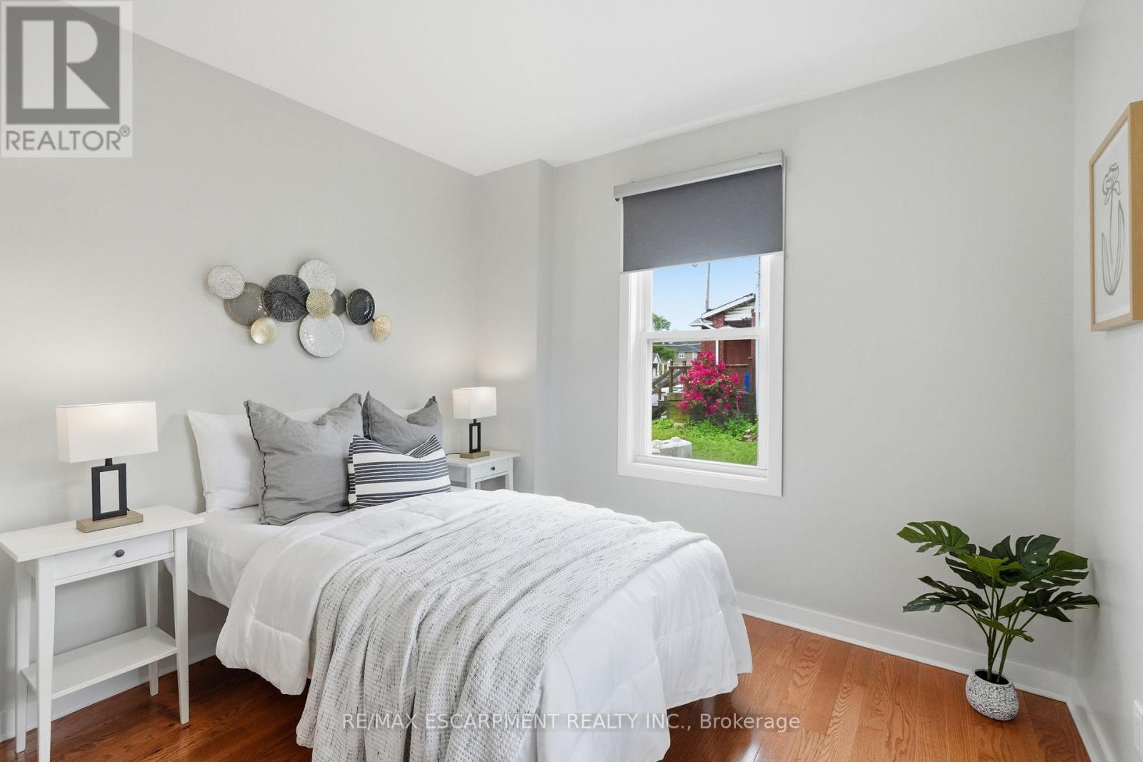 410 Beach Boulevard, Hamilton, Ontario  L8H 6W7 - Photo 8 - X13507814