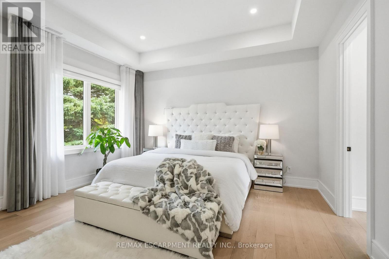 1544 Lochlin Trail, Mississauga, Ontario  L5G 3V7 - Photo 34 - W13507450