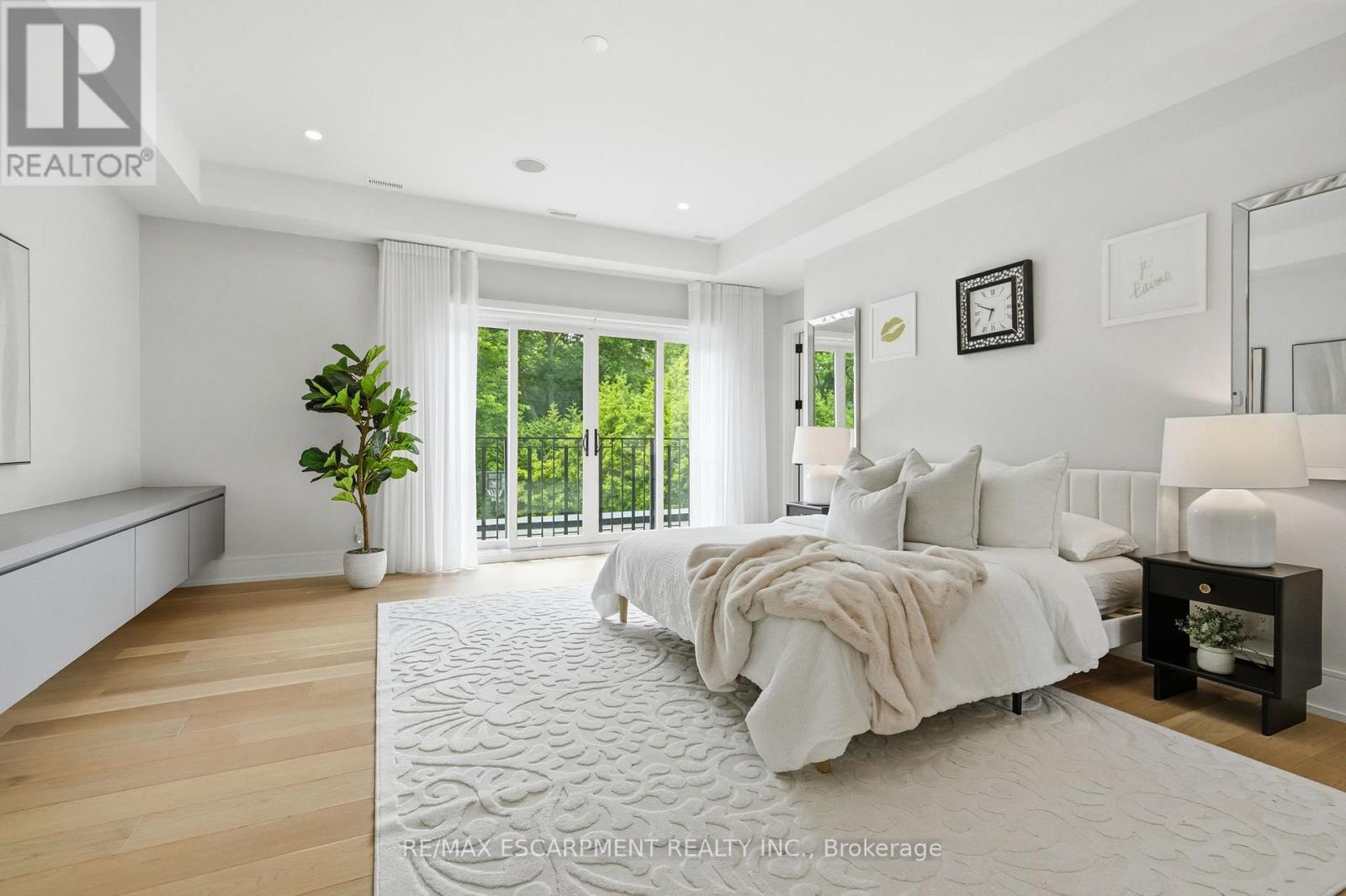 1544 Lochlin Trail, Mississauga, Ontario  L5G 3V7 - Photo 24 - W13507450