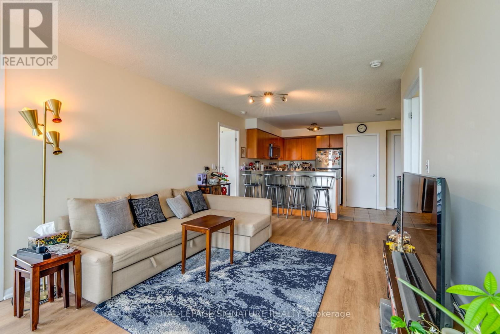 714 - 185 Legion Road, Toronto, Ontario  M8Y 0A1 - Photo 4 - W13507484