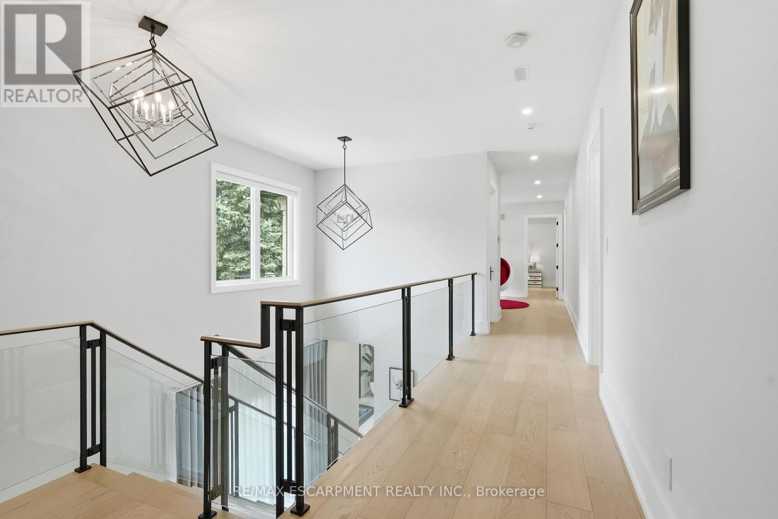 1544 Lochlin Trail, Mississauga, Ontario  L5G 3V7 - Photo 22 - W13507450
