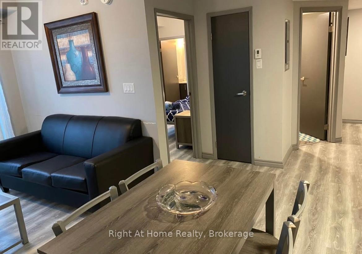 H201 - 275 Larch Street, Waterloo, Ontario  N2H 0J5 - Photo 7 - X13507904