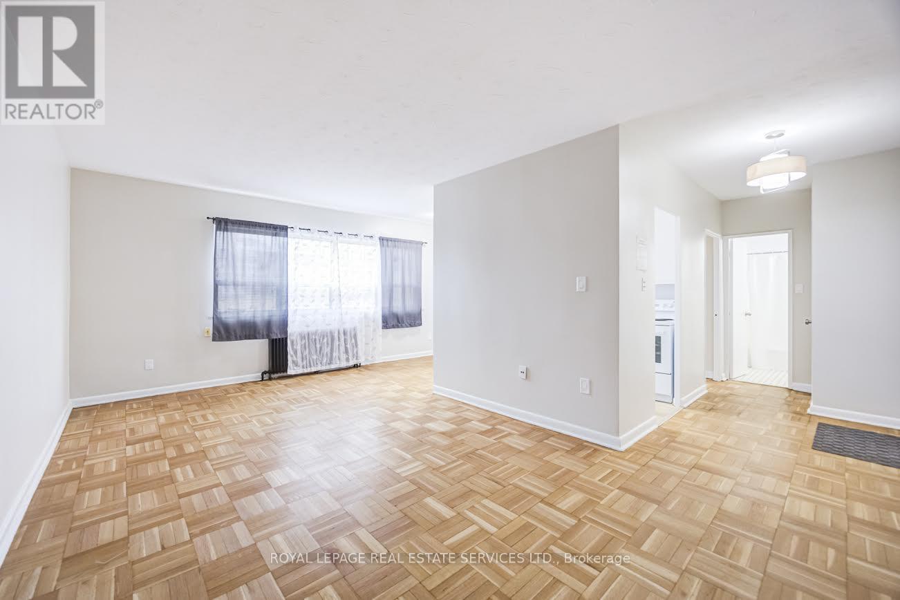 202 - 101 Coe Hill Drive, Toronto, Ontario  M6S 3E3 - Photo 6 - W13507572