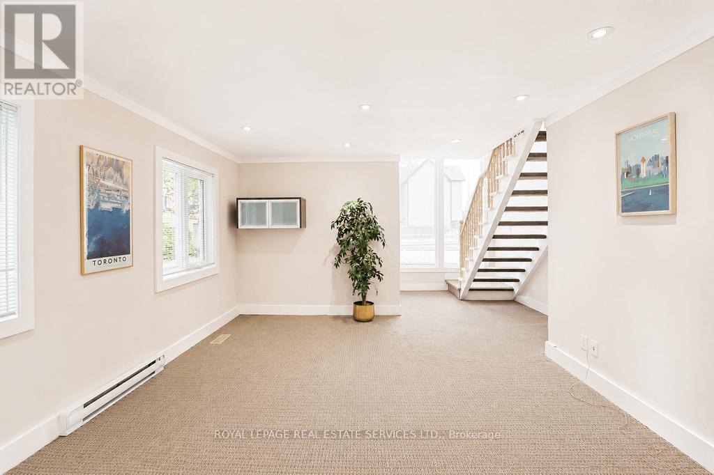 34 Rebecca Street, Oakville, Ontario L6K 1J1 - Photo 50 - W13507688