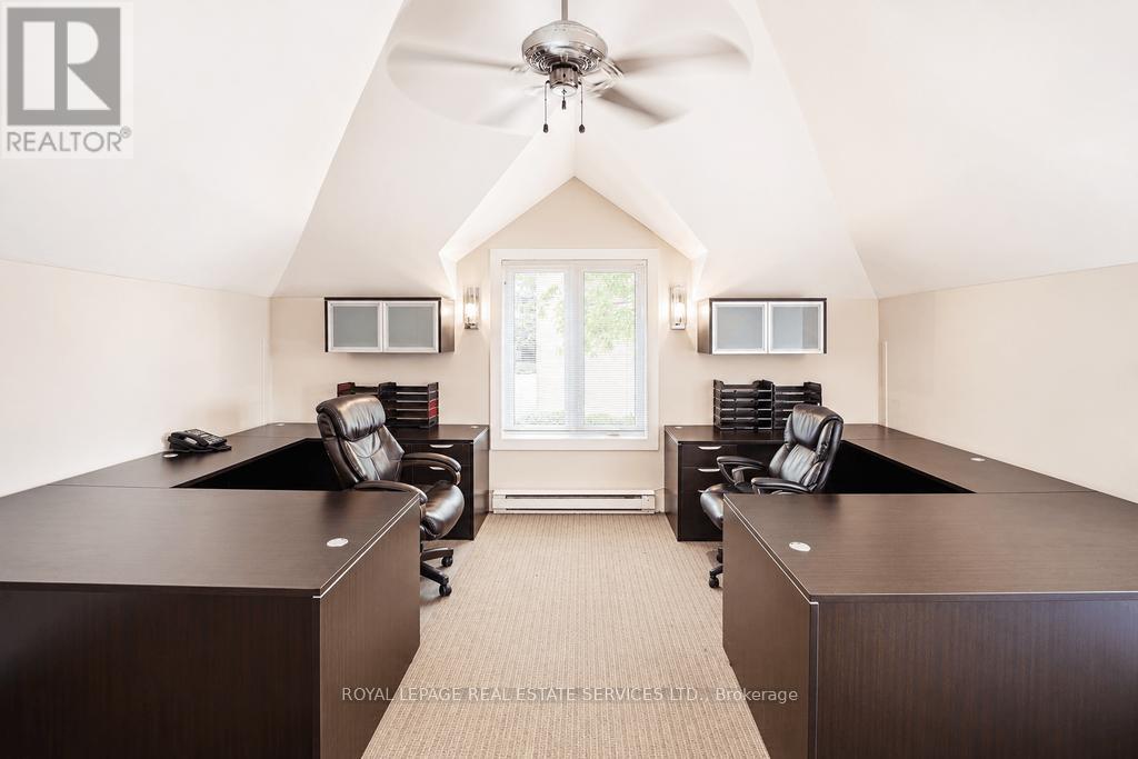 34 Rebecca Street, Oakville, Ontario L6K 1J1 - Photo 49 - W13507688