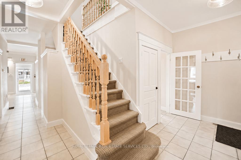 34 Rebecca Street, Oakville, Ontario L6K 1J1 - Photo 30 - W13507688