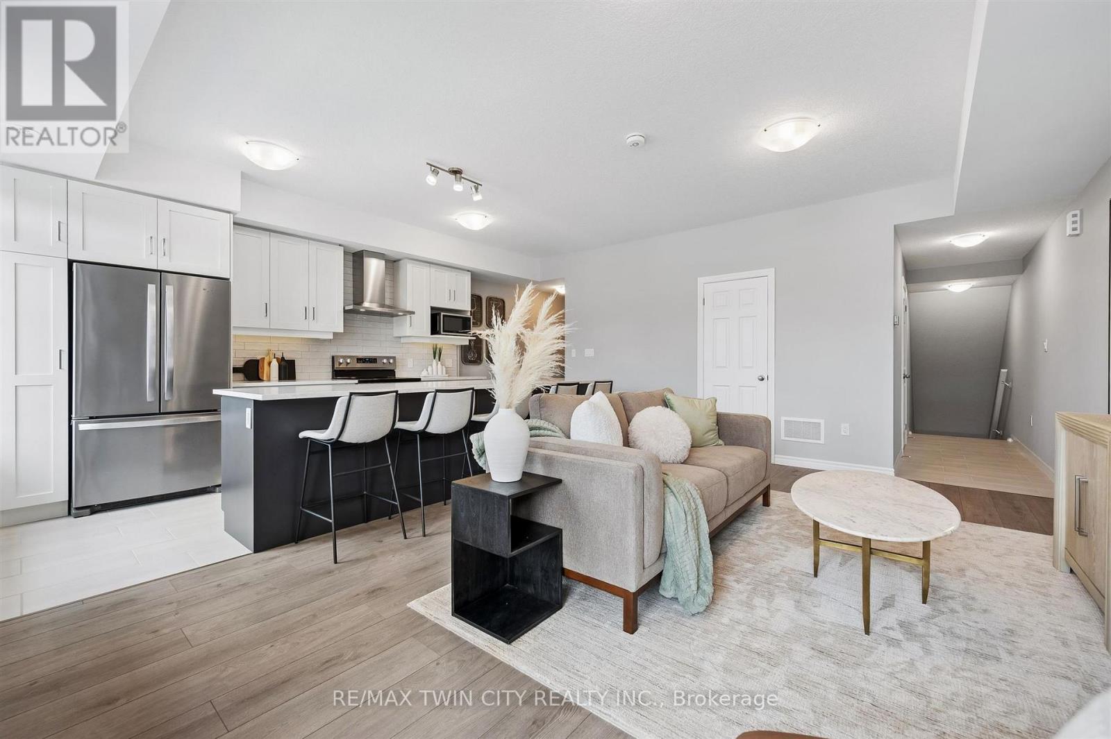 9 Lomond Lane, Kitchener, Ontario  N2R 0T6 - Photo 14 - X13506566