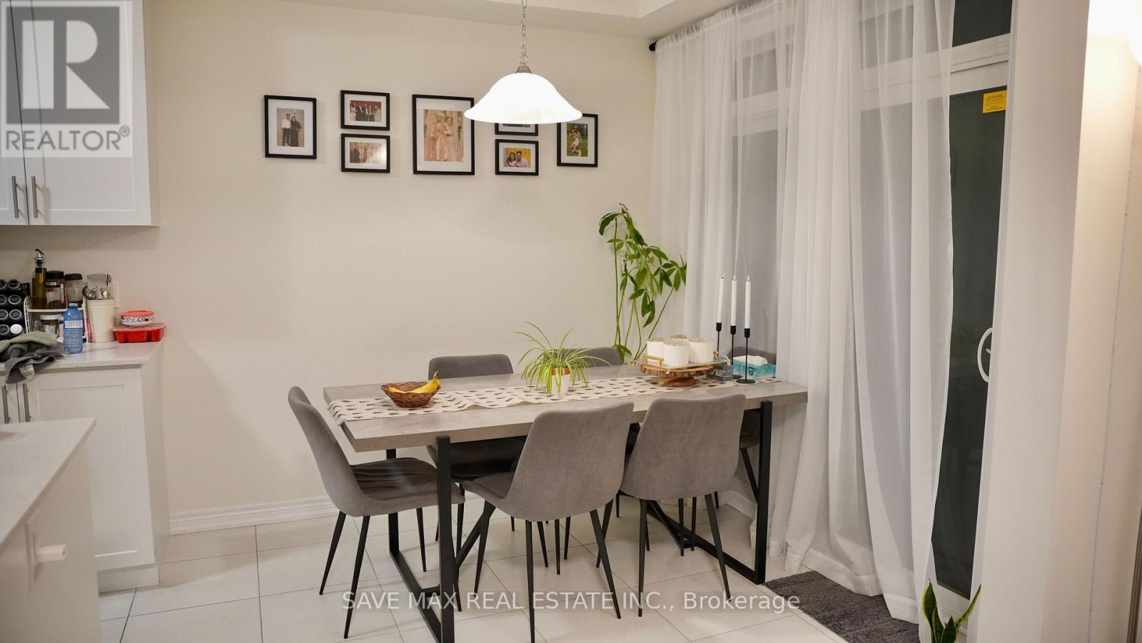 216 Broadacre Drive, Kitchener, Ontario  N2R 0S6 - Photo 6 - X13507248