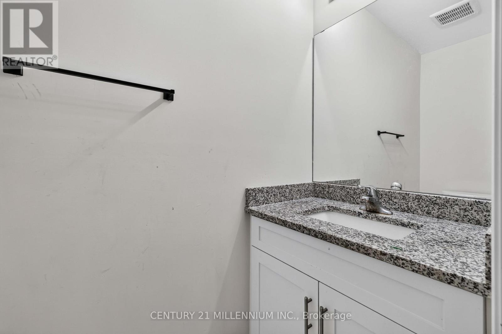 15 Alayche Trail, Welland, Ontario L3C 0J7 - Photo 8 - X13507408