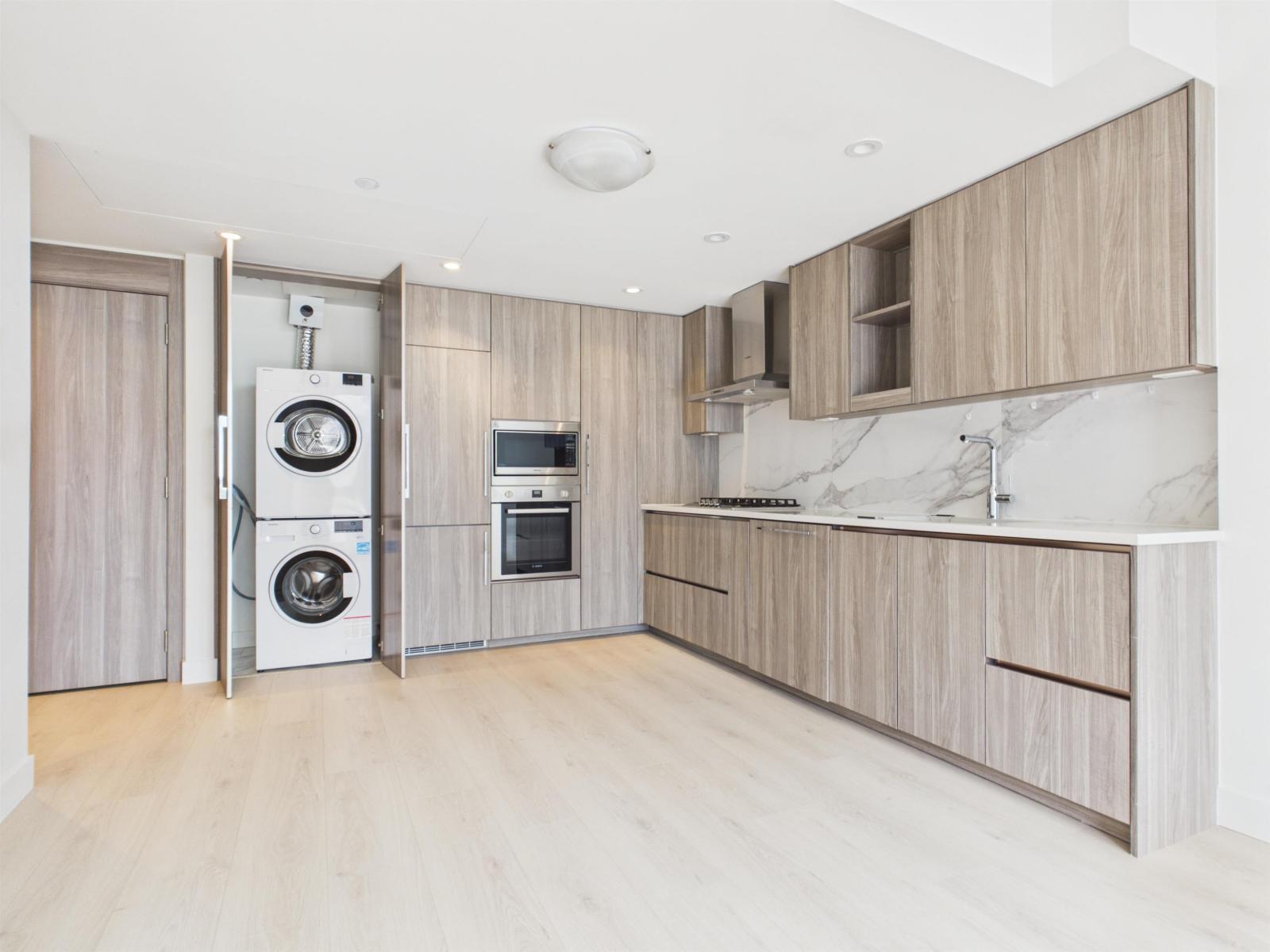 801 9887 Whalley Boulevard, Surrey, British Columbia  V3T 0P4 - Photo 17 - R3139328