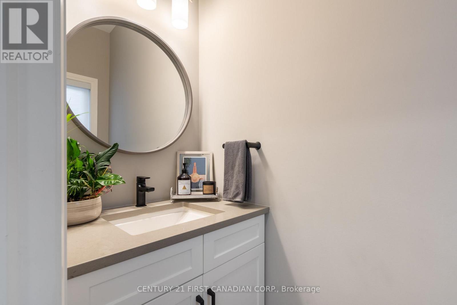 19 - 17 Nicholson Street, Lucan Biddulph, Ontario N0M 1A0 - Photo 13 - X13507926