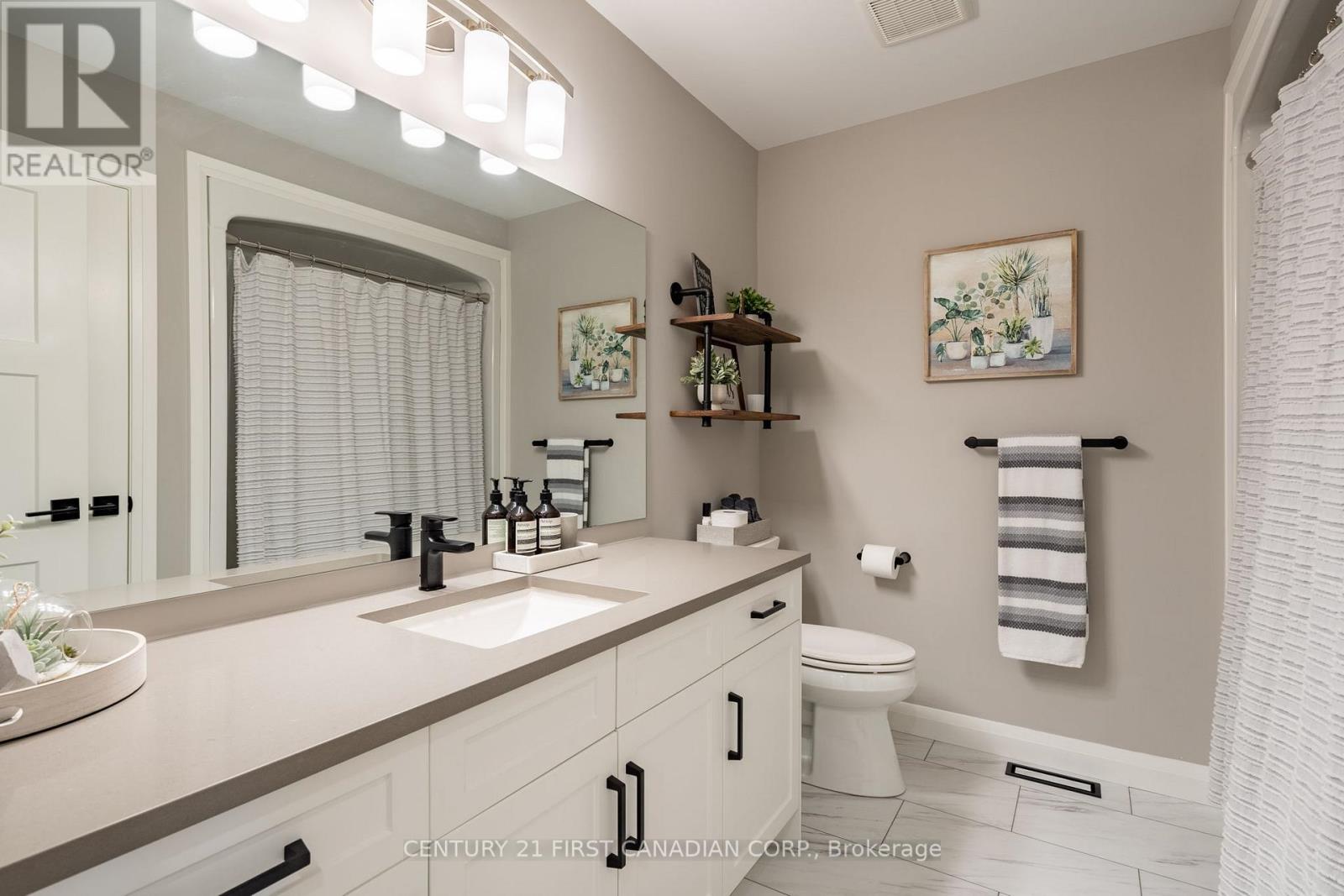 19 - 17 Nicholson Street, Lucan Biddulph, Ontario N0M 1A0 - Photo 21 - X13507926