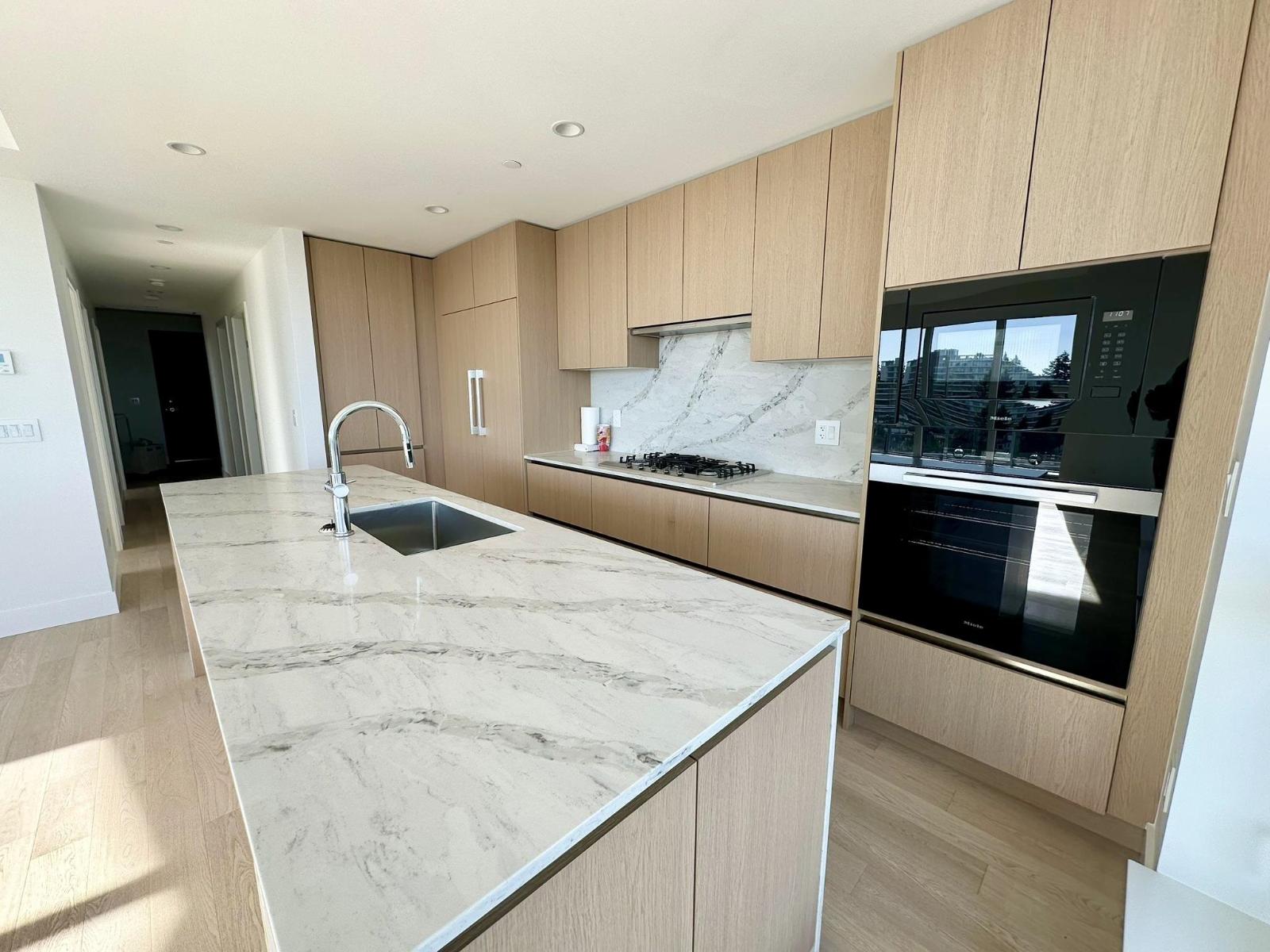 705 1475 Foster Street, Surrey, British Columbia  V4B 0C9 - Photo 5 - R3141666