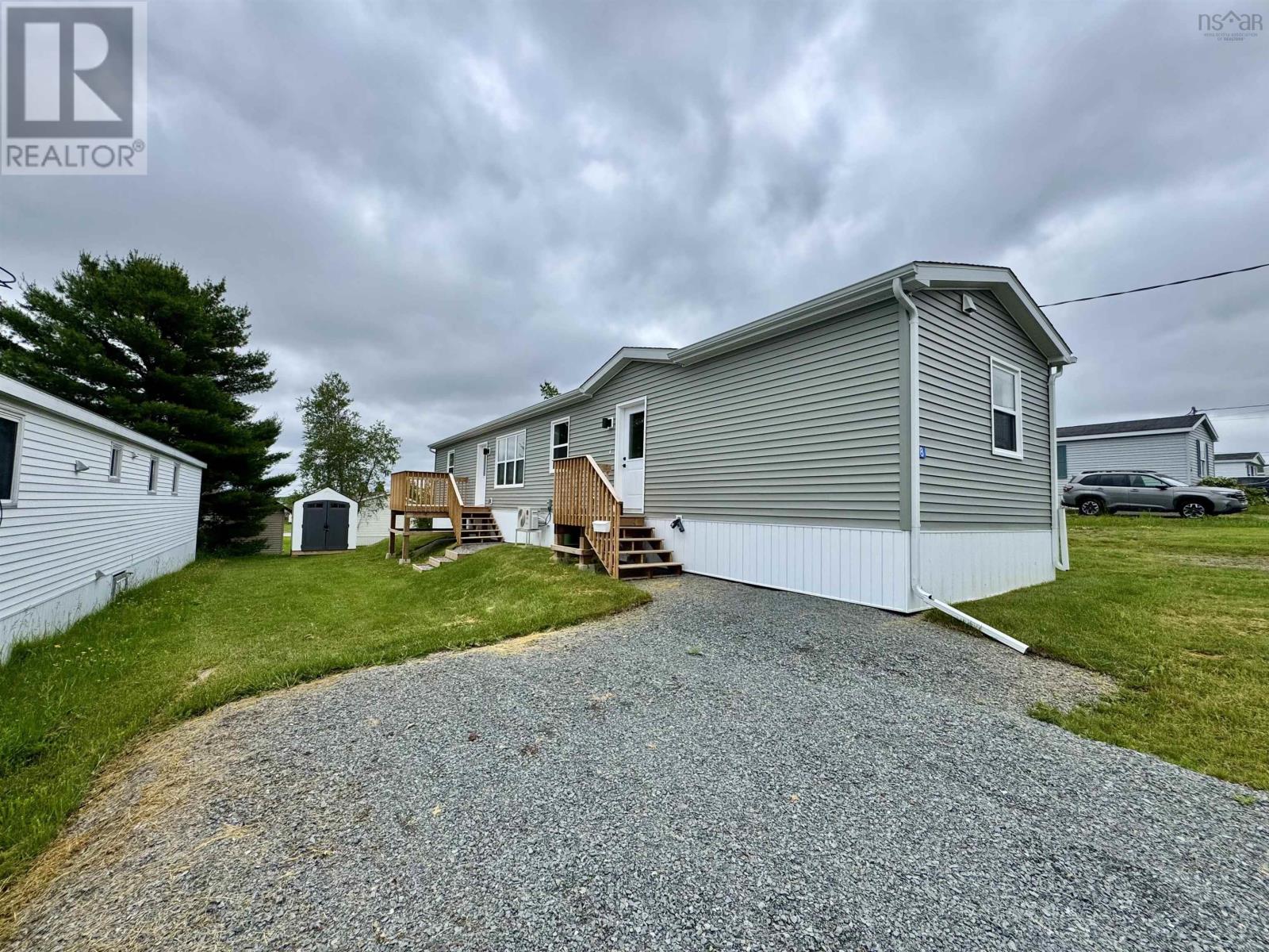 18 Bruce Street, Mount Uniacke, Nova Scotia  B0N 1Z0 - Photo 20 - 202600124