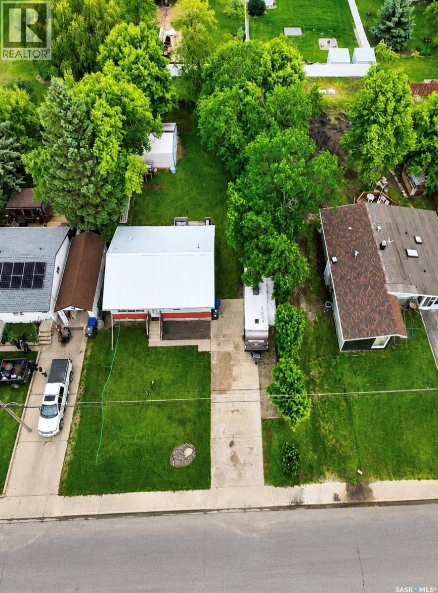 737 Sumner Street, Esterhazy, Saskatchewan  S0A 0X0 - Photo 2 - SK031592