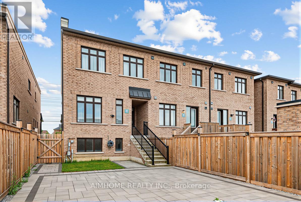 1238 Wellington Street, Aurora, Ontario  L4G 2C9 - Photo 5 - N13507940