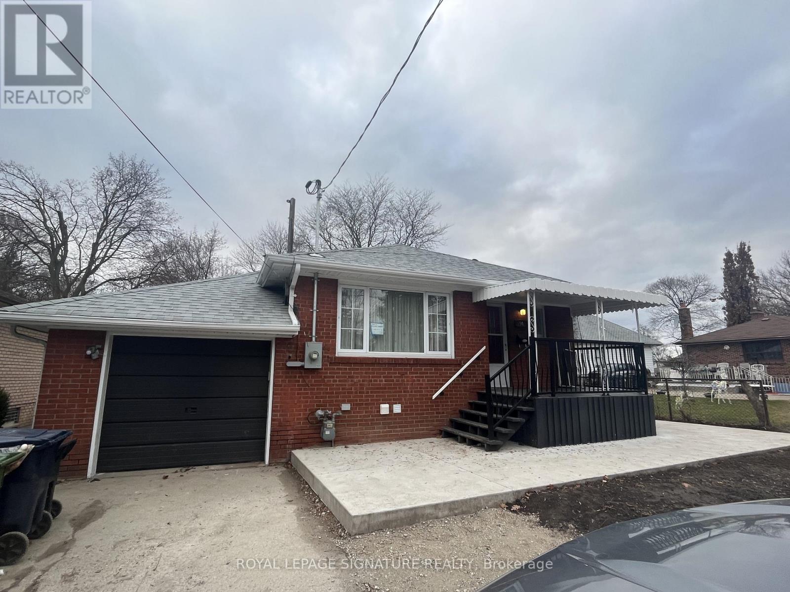 Lower - 54 Riverdale Drive, Toronto, Ontario  M9V 2T3 - Photo 17 - W13507920
